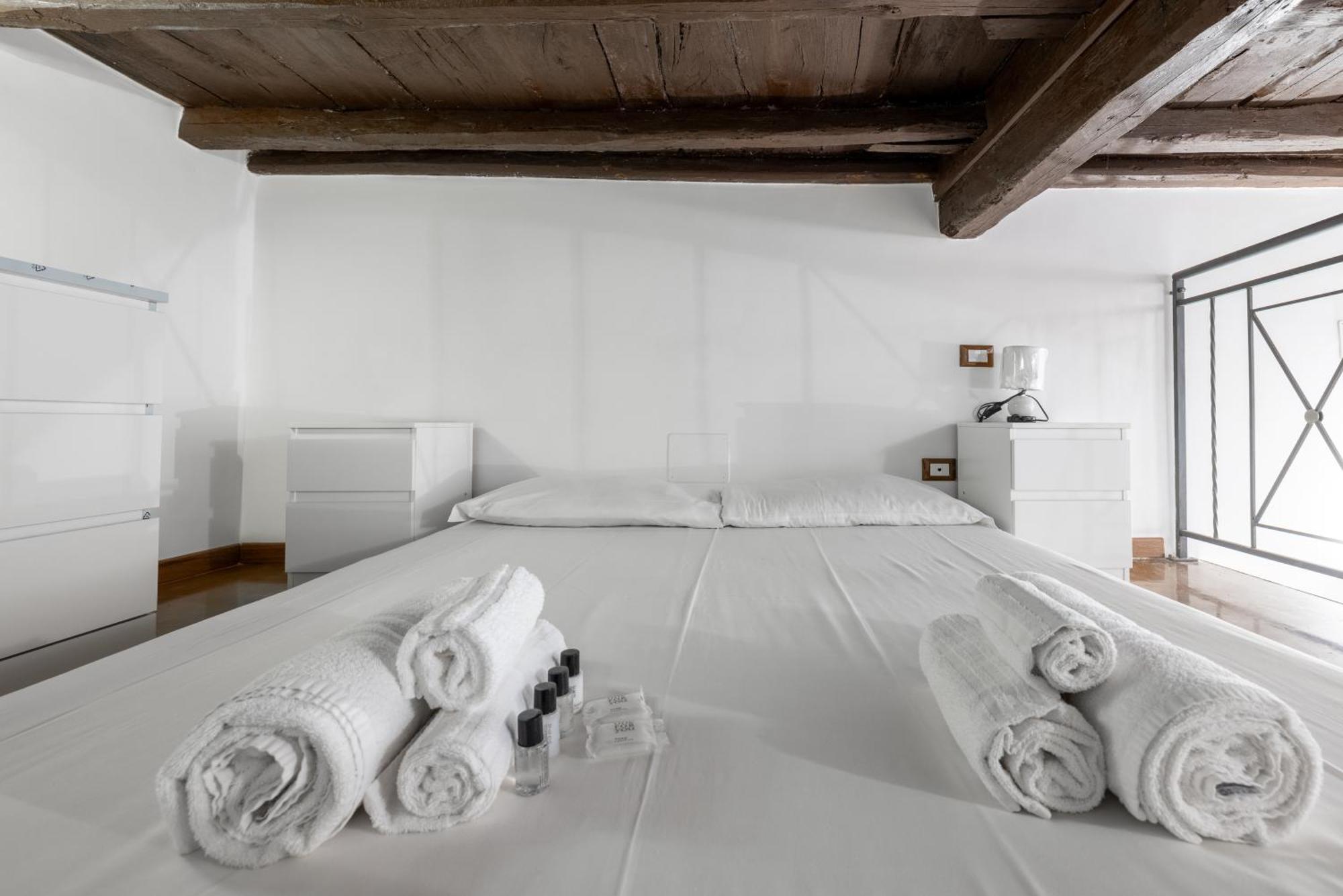 Lovely - Capocci Apartamento