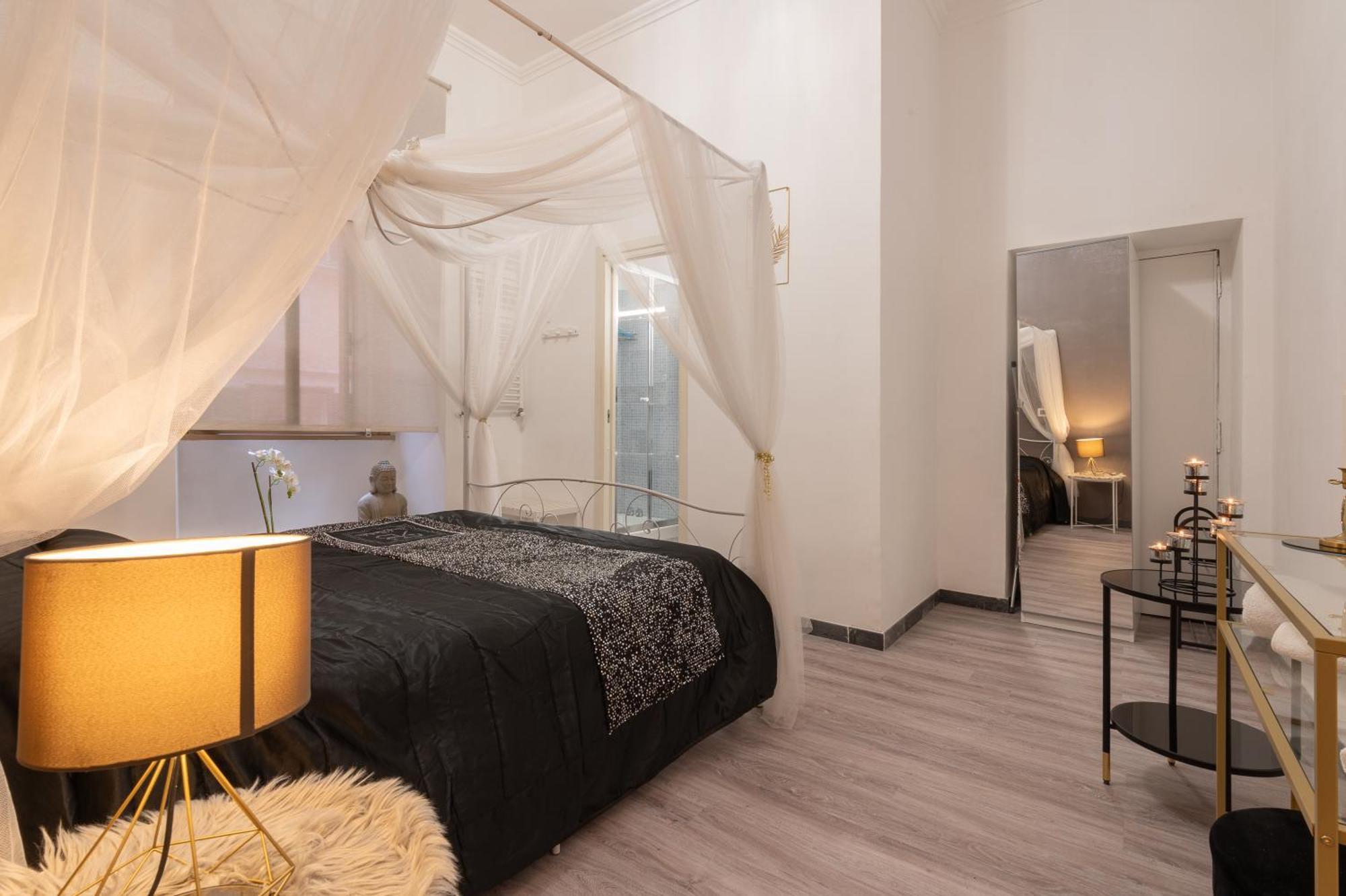 Cairoli 1 House G&b Colisee Holiday home
