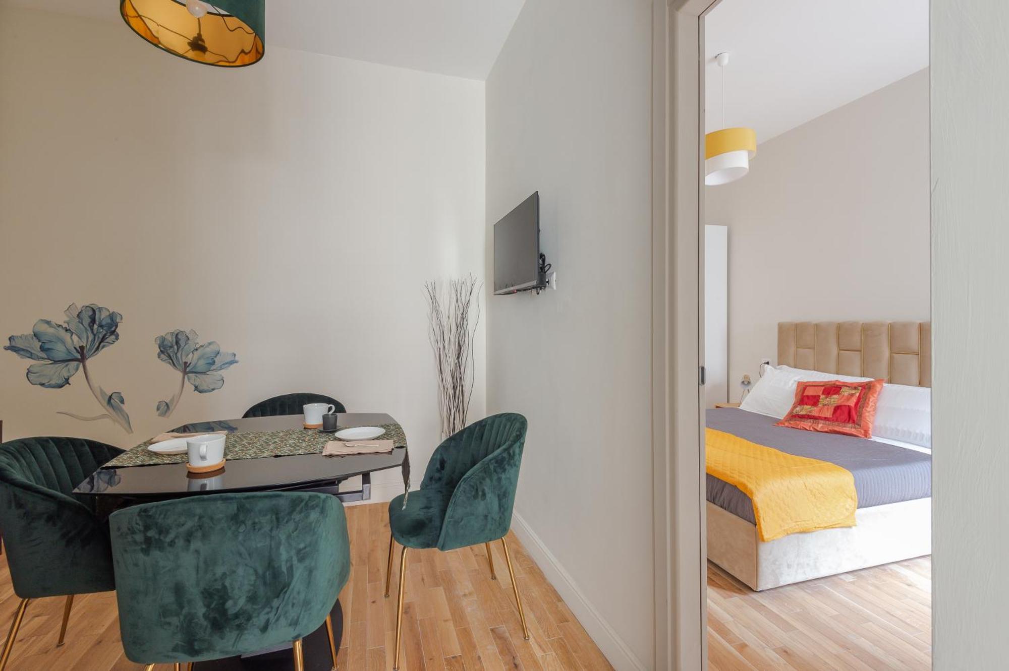 Cattaneo Monti Delizioso E Nuovissimo Apartamento Roma