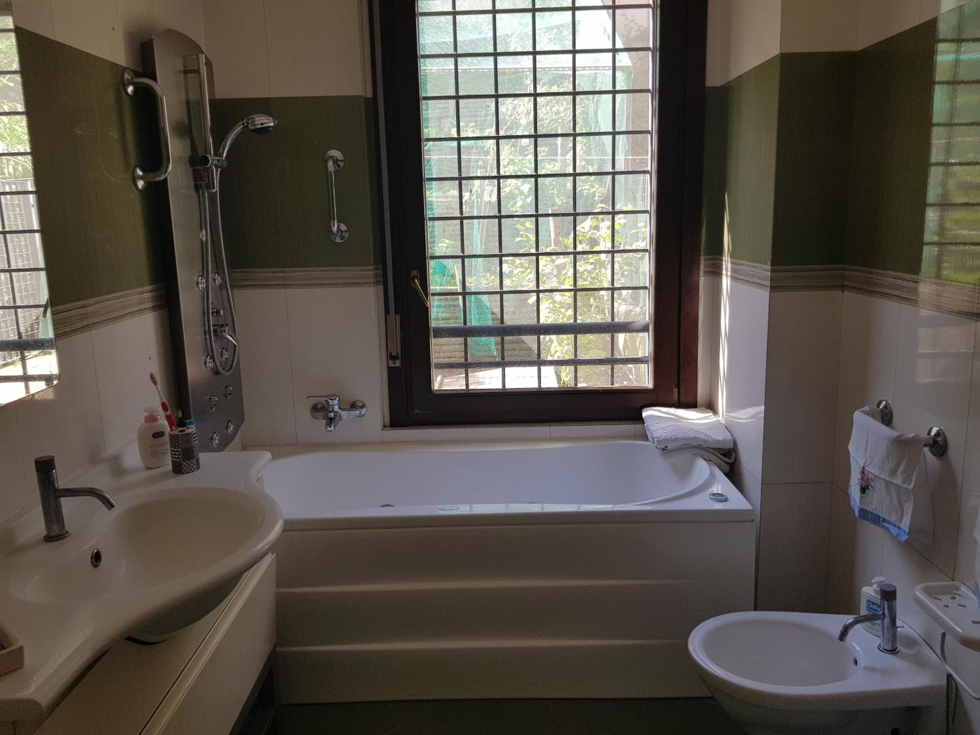 Apartment Eur Charme Apt&garden *