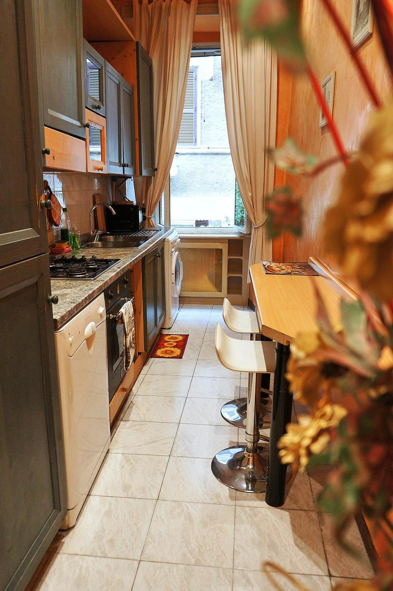 Vatican Flat *