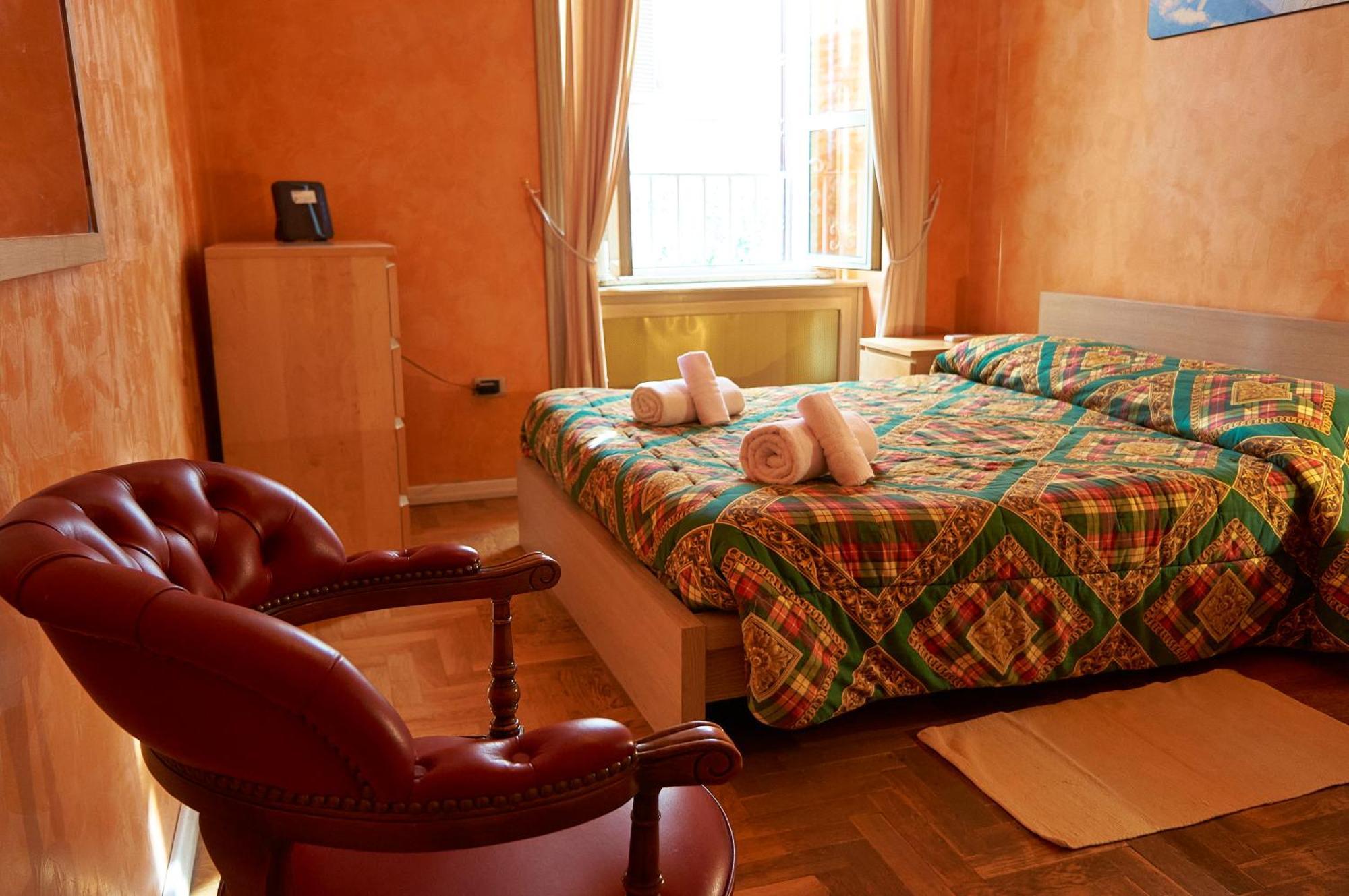 Vatican Flat *