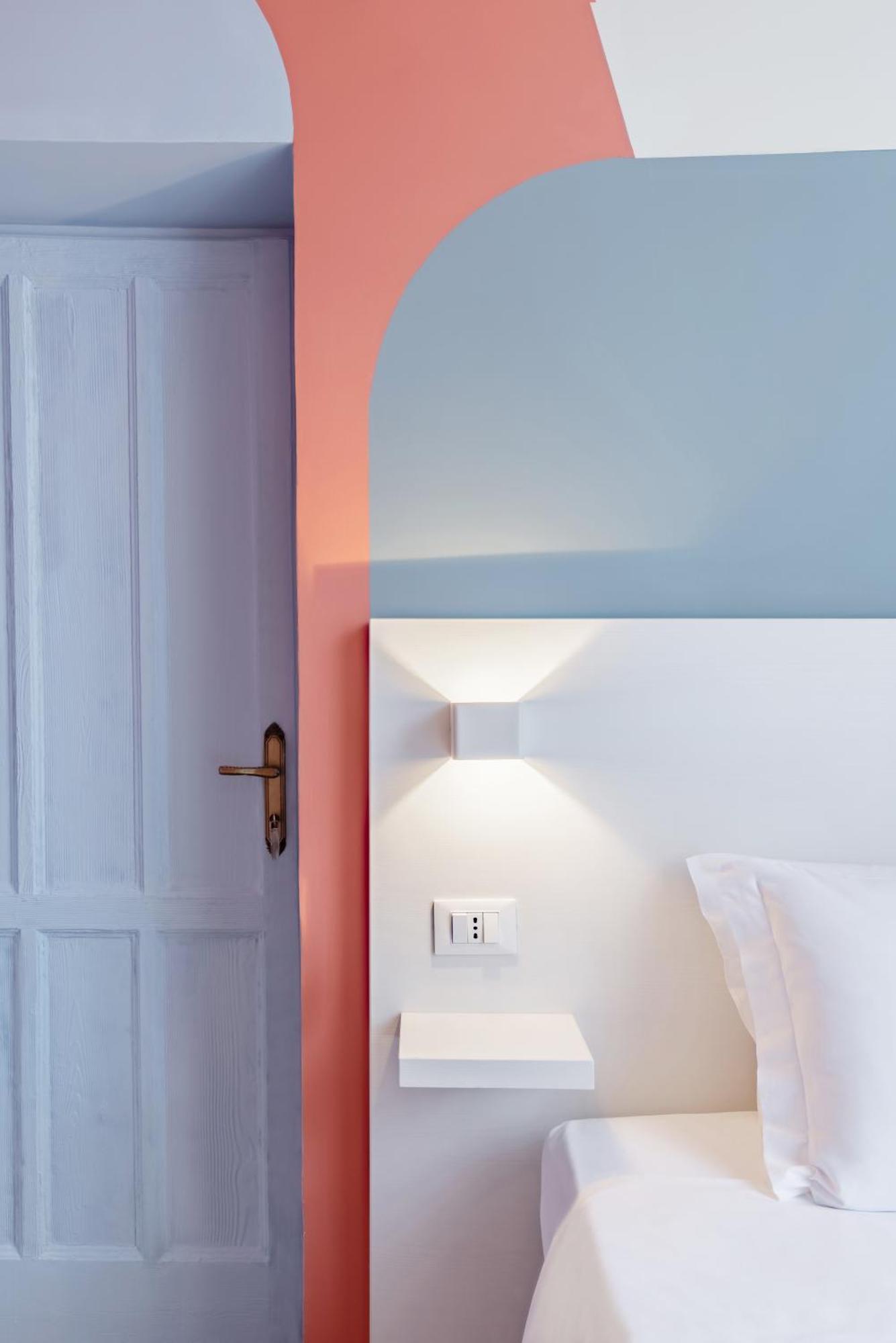 Hotell Infinito - Gruppo Blam
