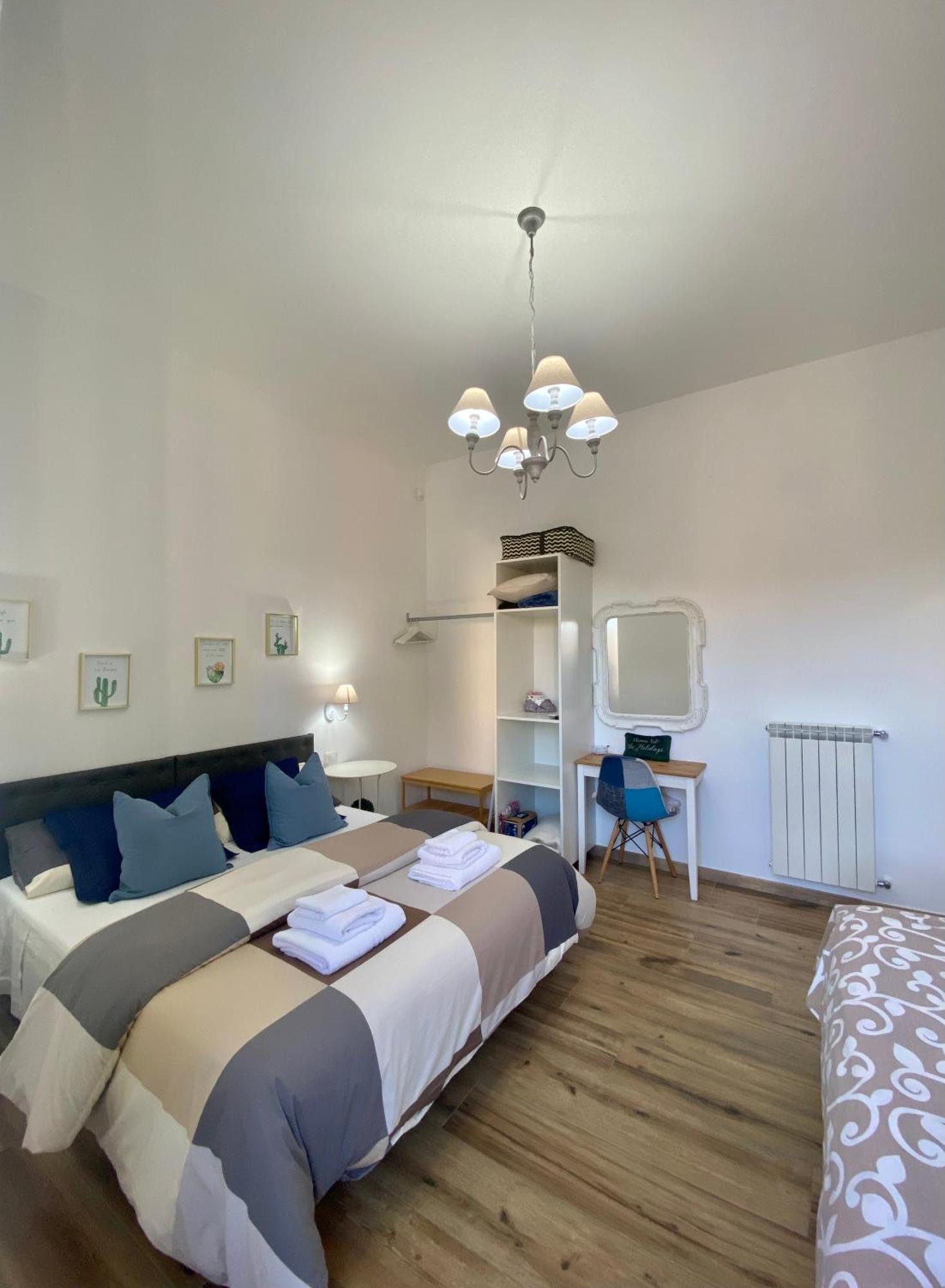 Menasihome * Roma