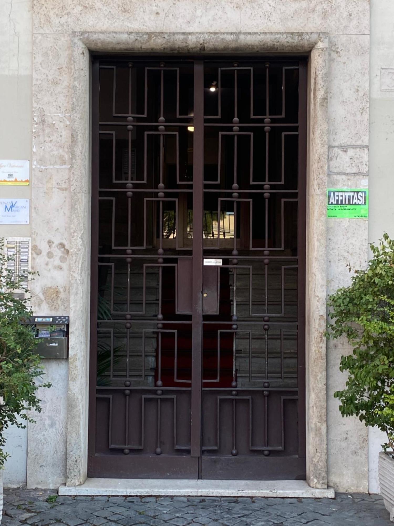 San Pietro - Le Grazie Del Vaticano Rom