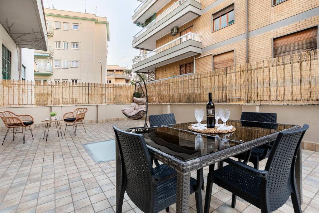 Noh Collection 2bdr Apartment- Vatican Area Leilighet