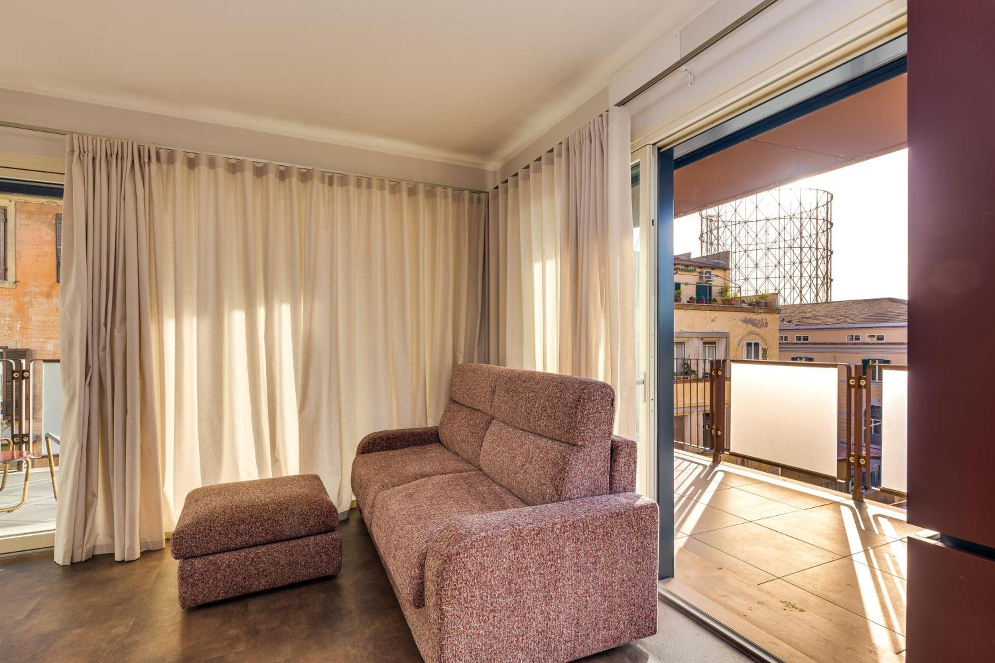 Apartahotel Gasometer Urban 5*