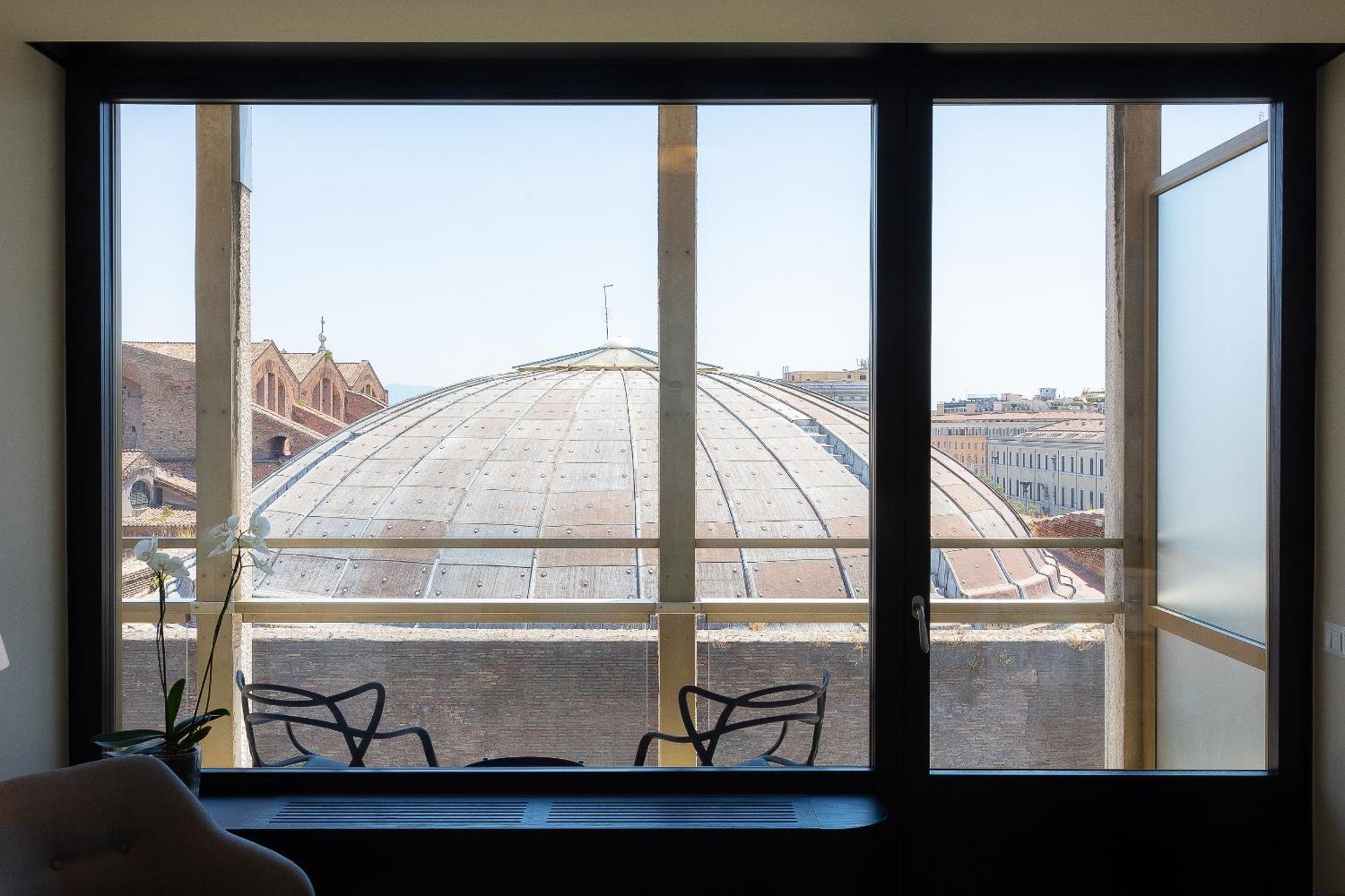 Amazing Via Parigi Apartment