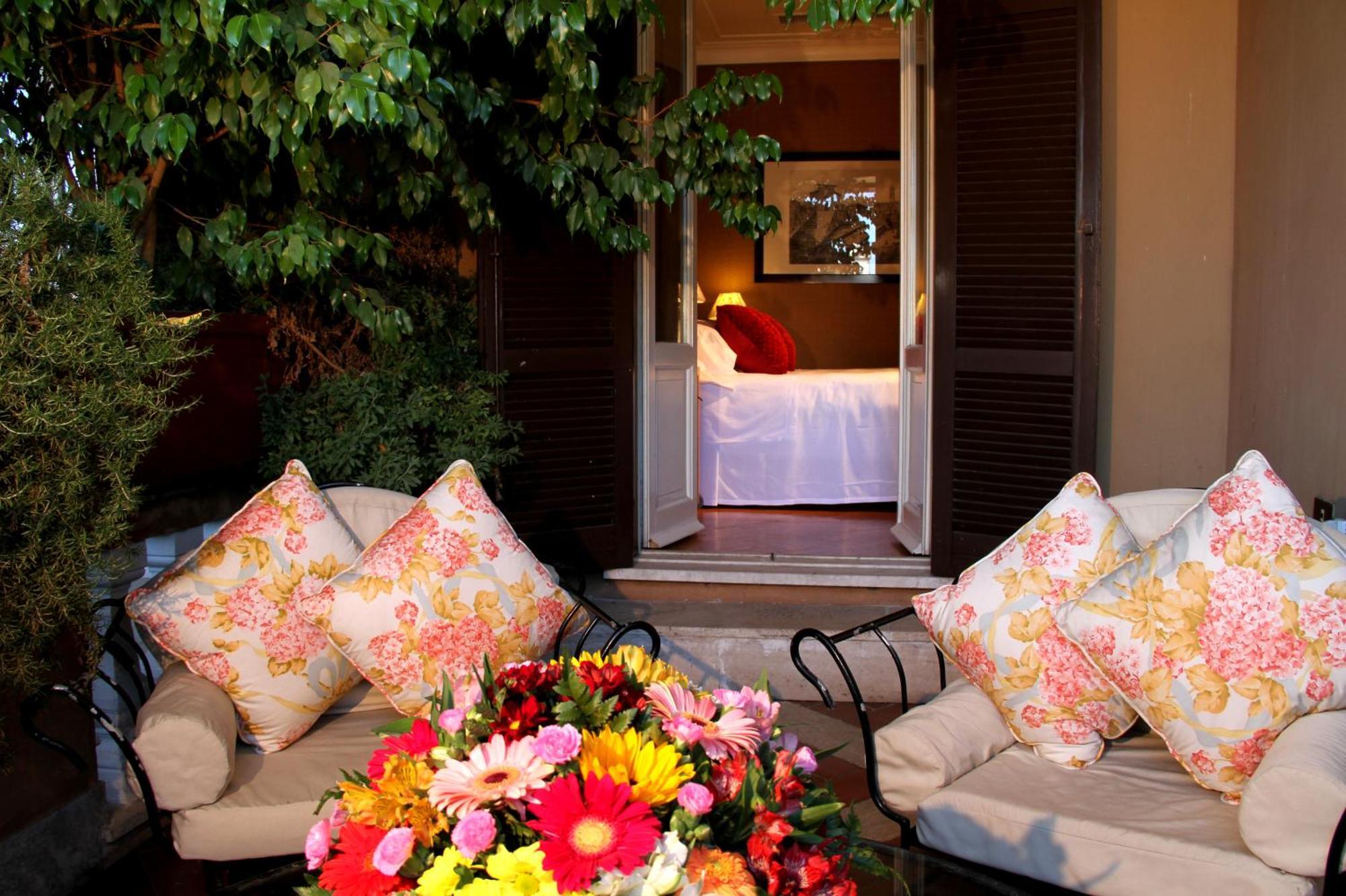 Grand Plaza Hotel 5*