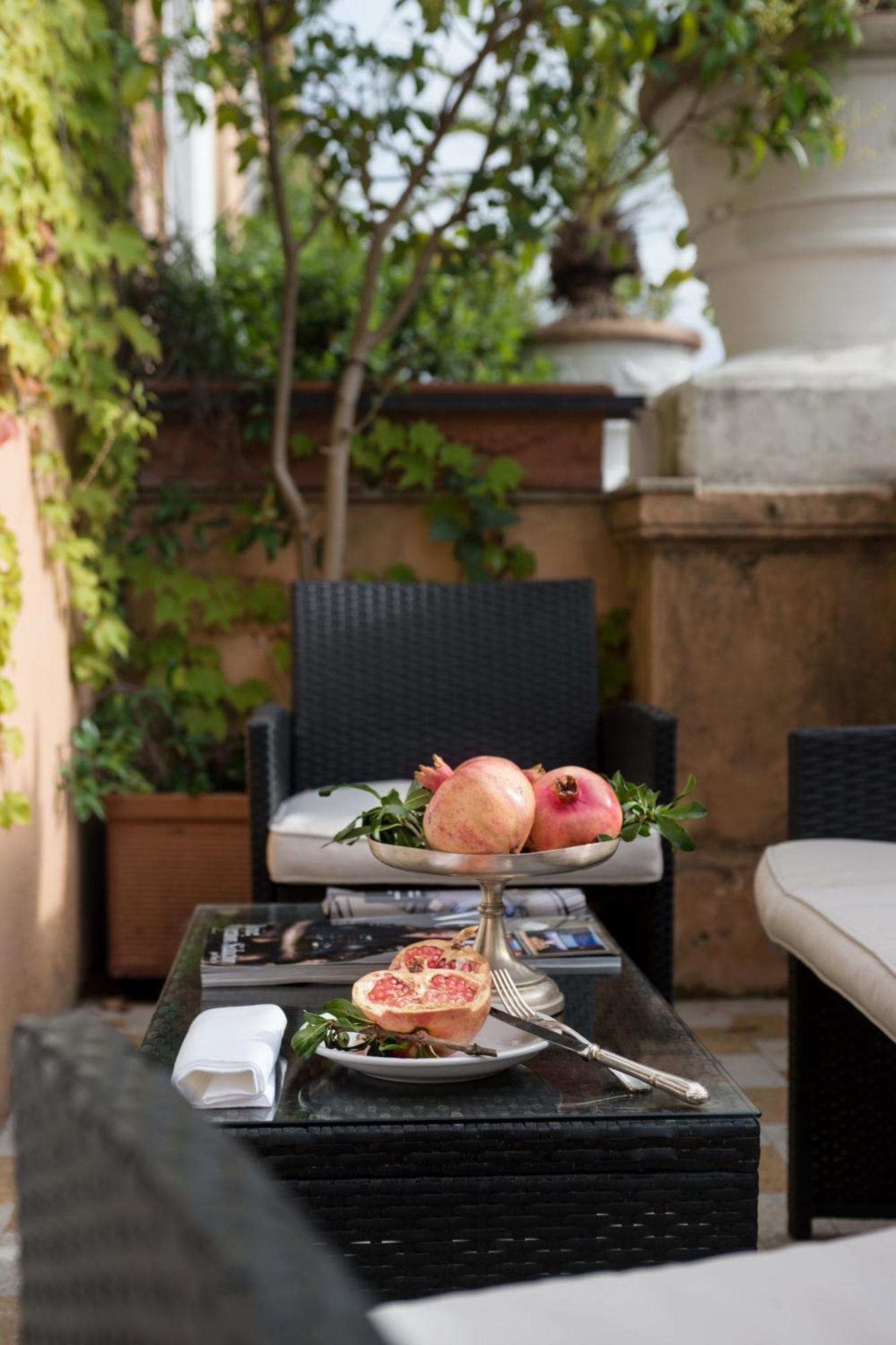 Grand Plaza Hotel 5*