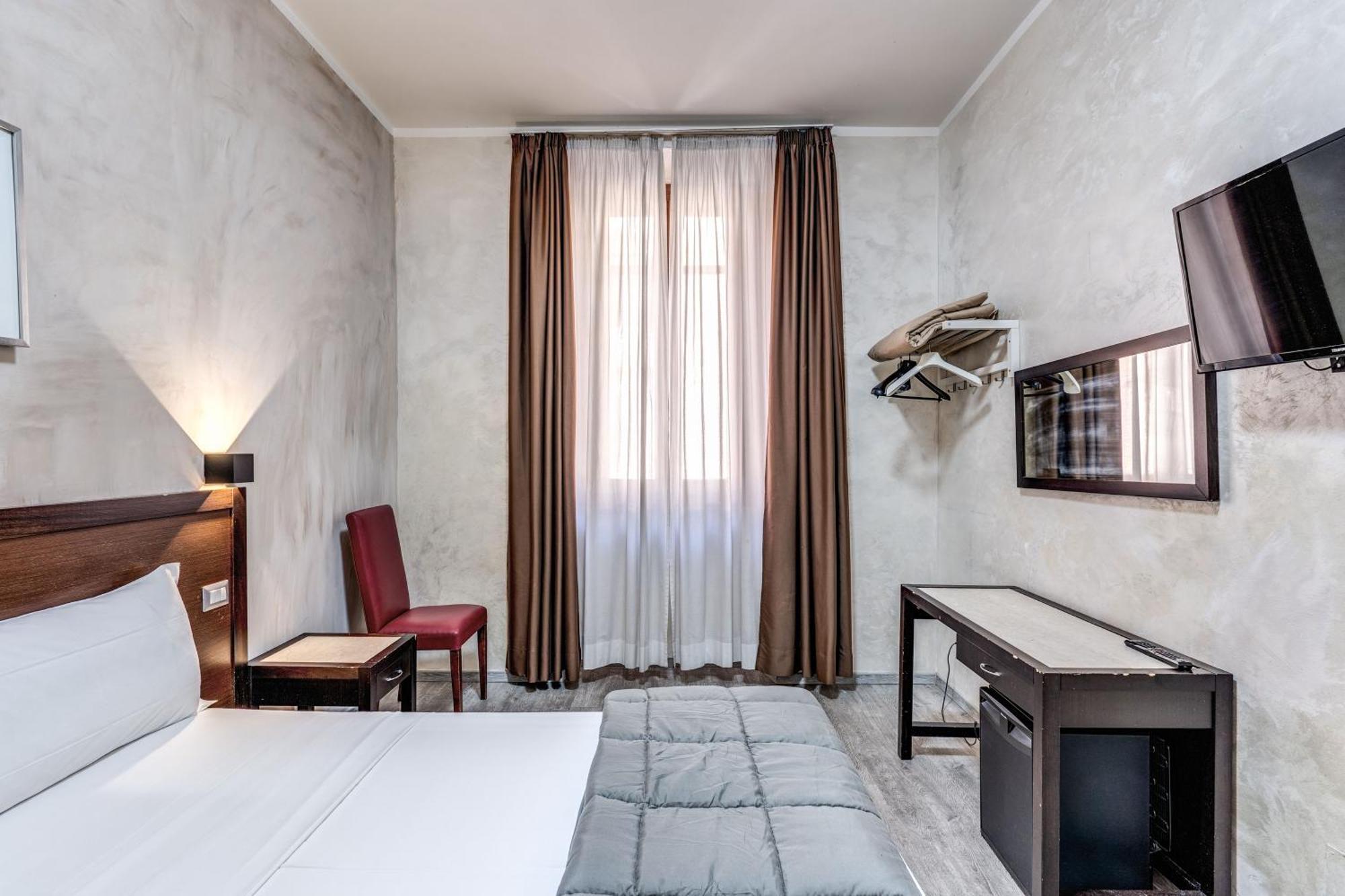 Family House Hotell