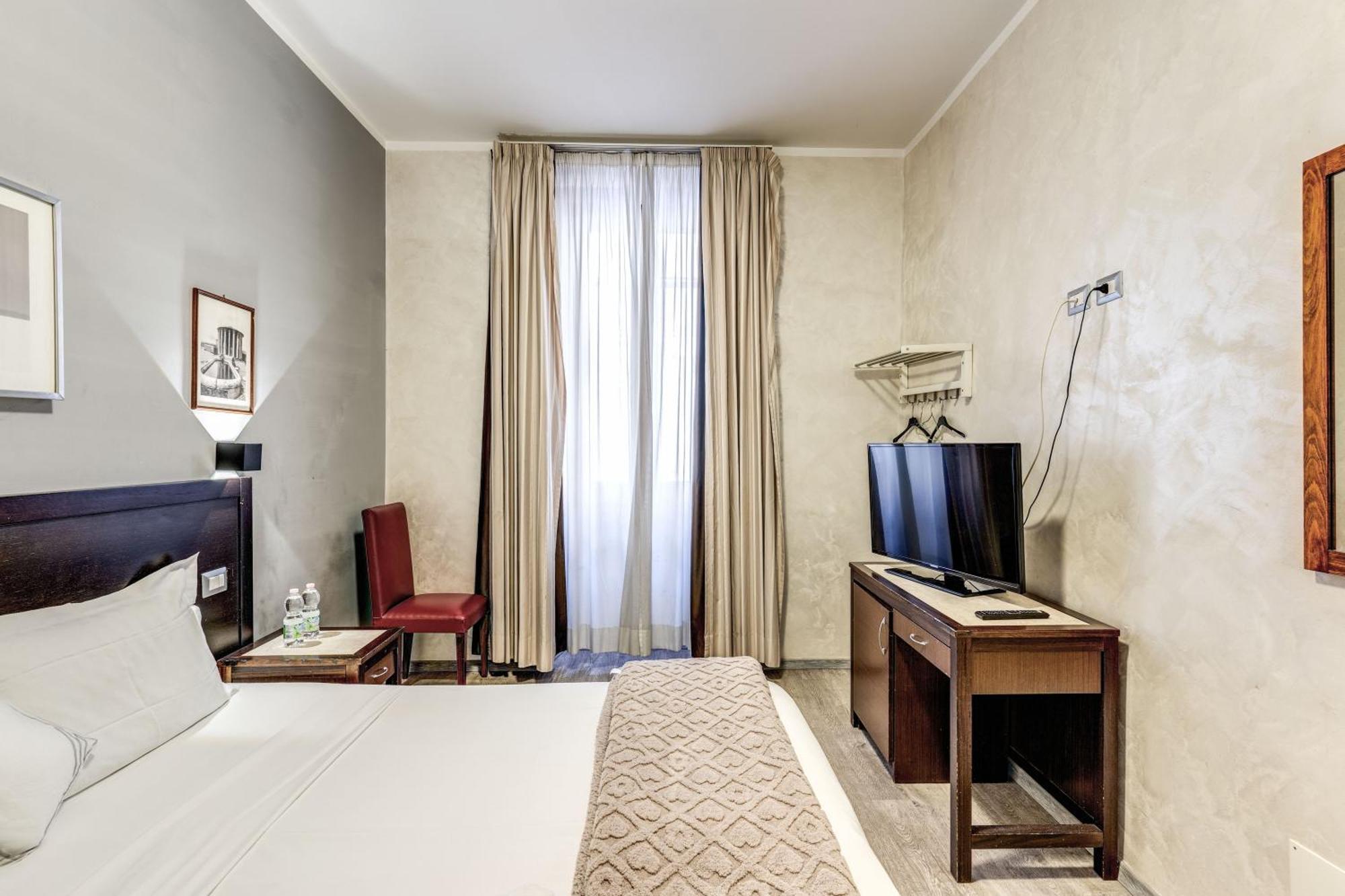 Hotel Family House Rom
