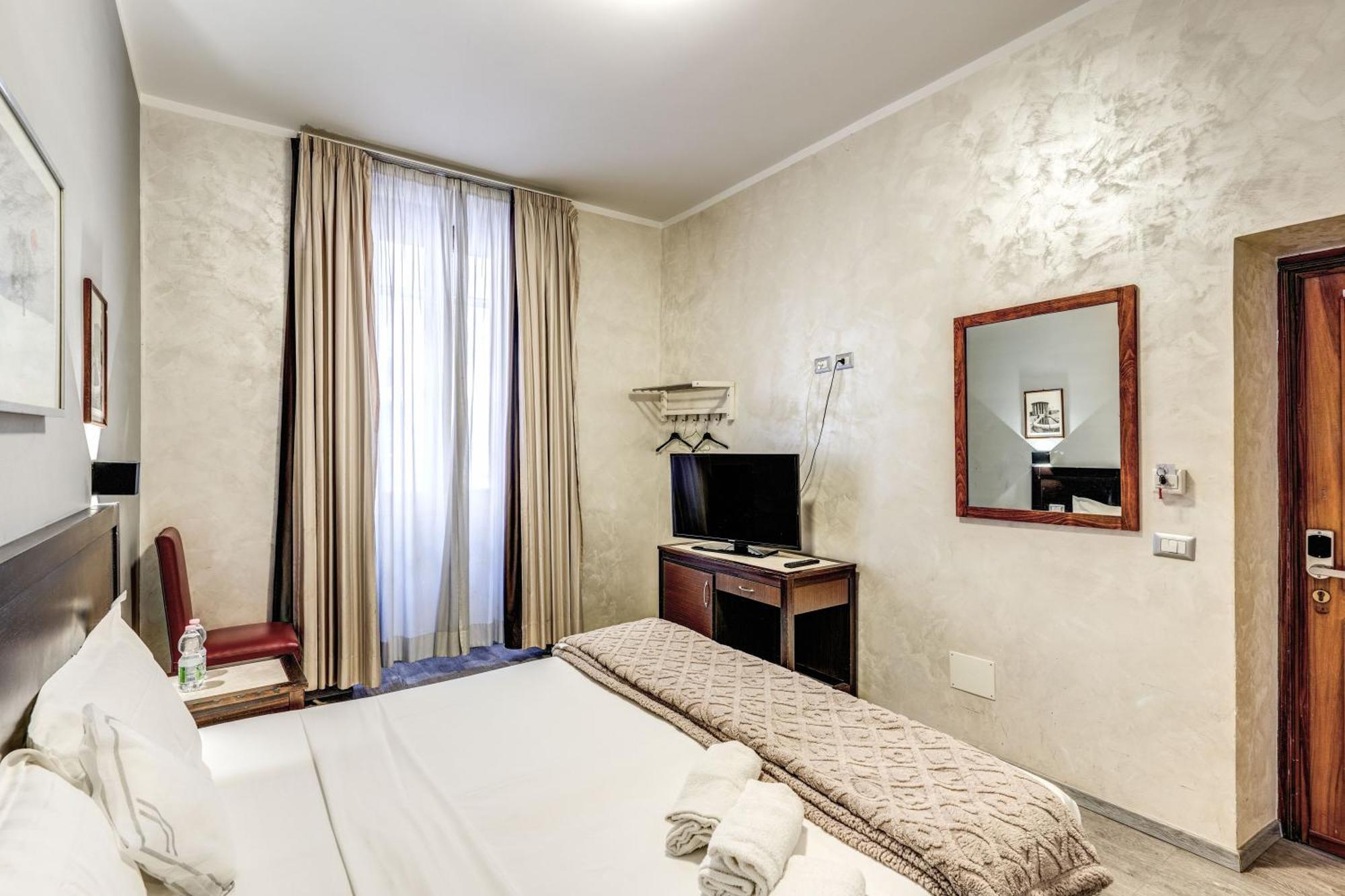 Family House Hotel Rom