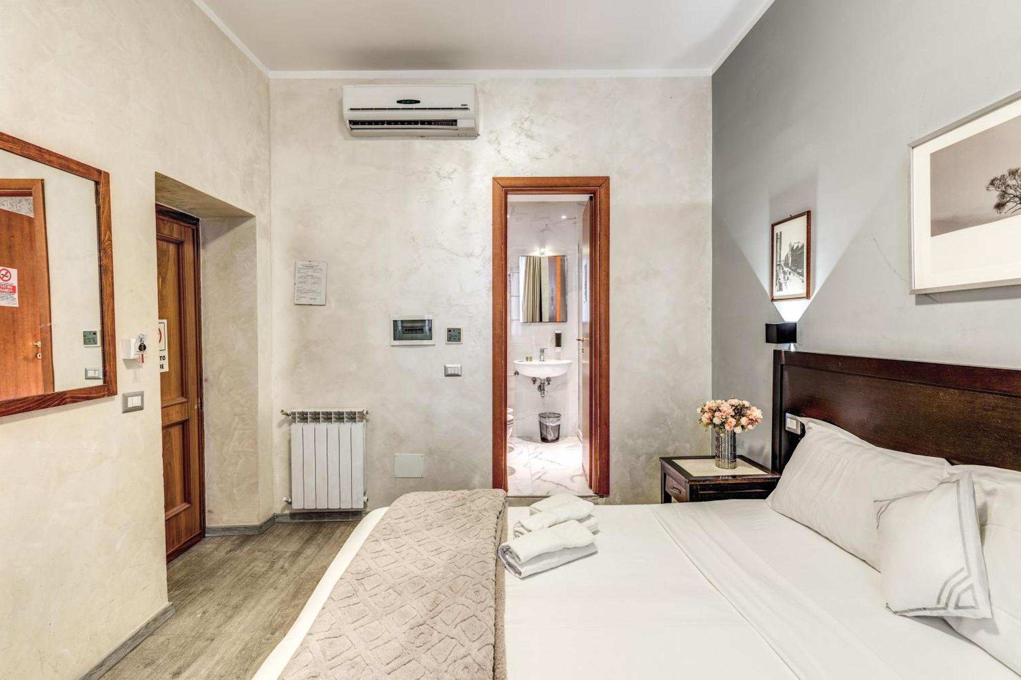 Hotell Family House *