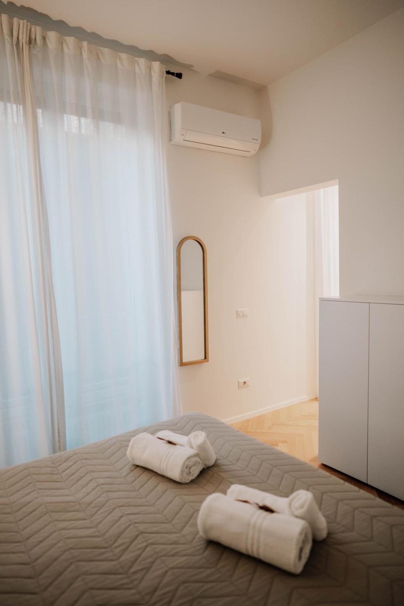 Maxxi Apartment *