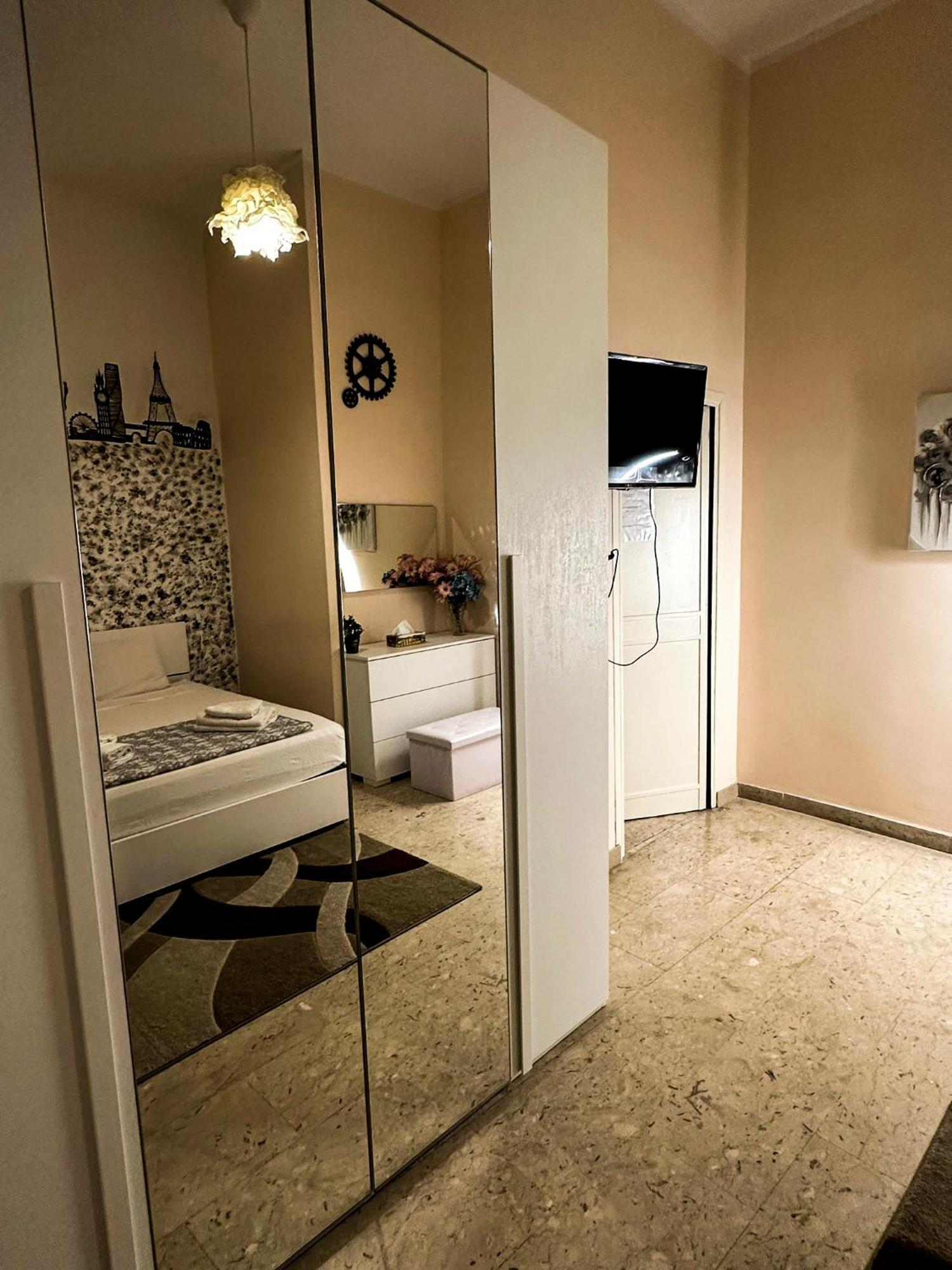 Sina Rent Hostal Roma