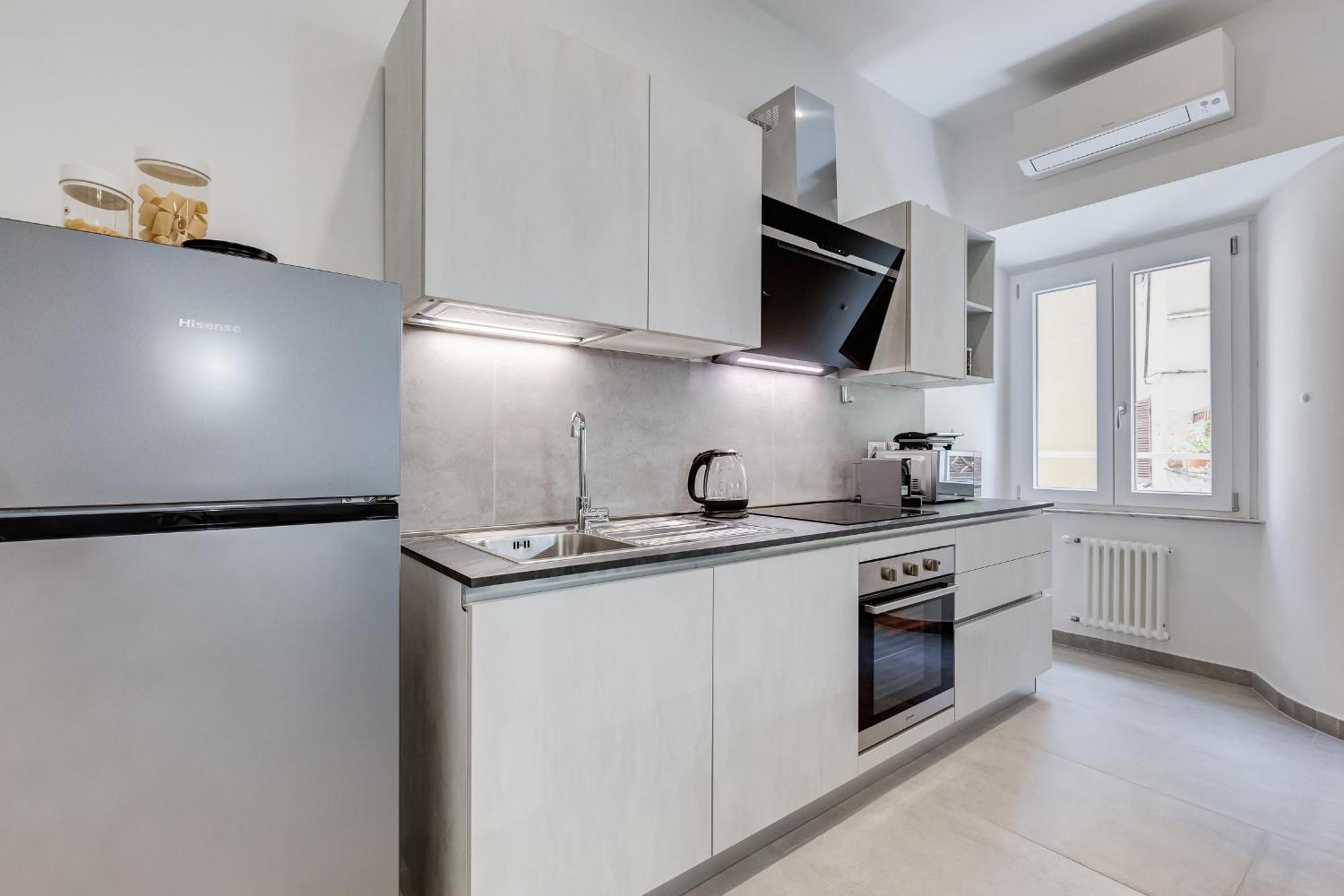 Bdc - Empire, Noble 3-bdr Roma