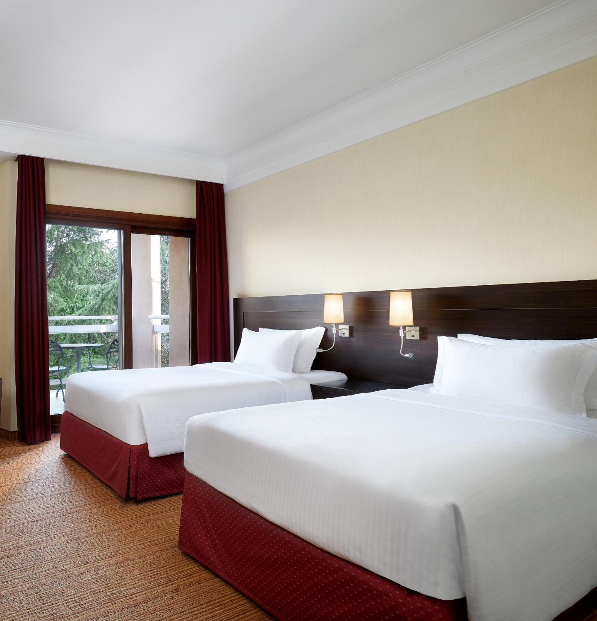 Courtyard By Marriott Park 4* Roma
