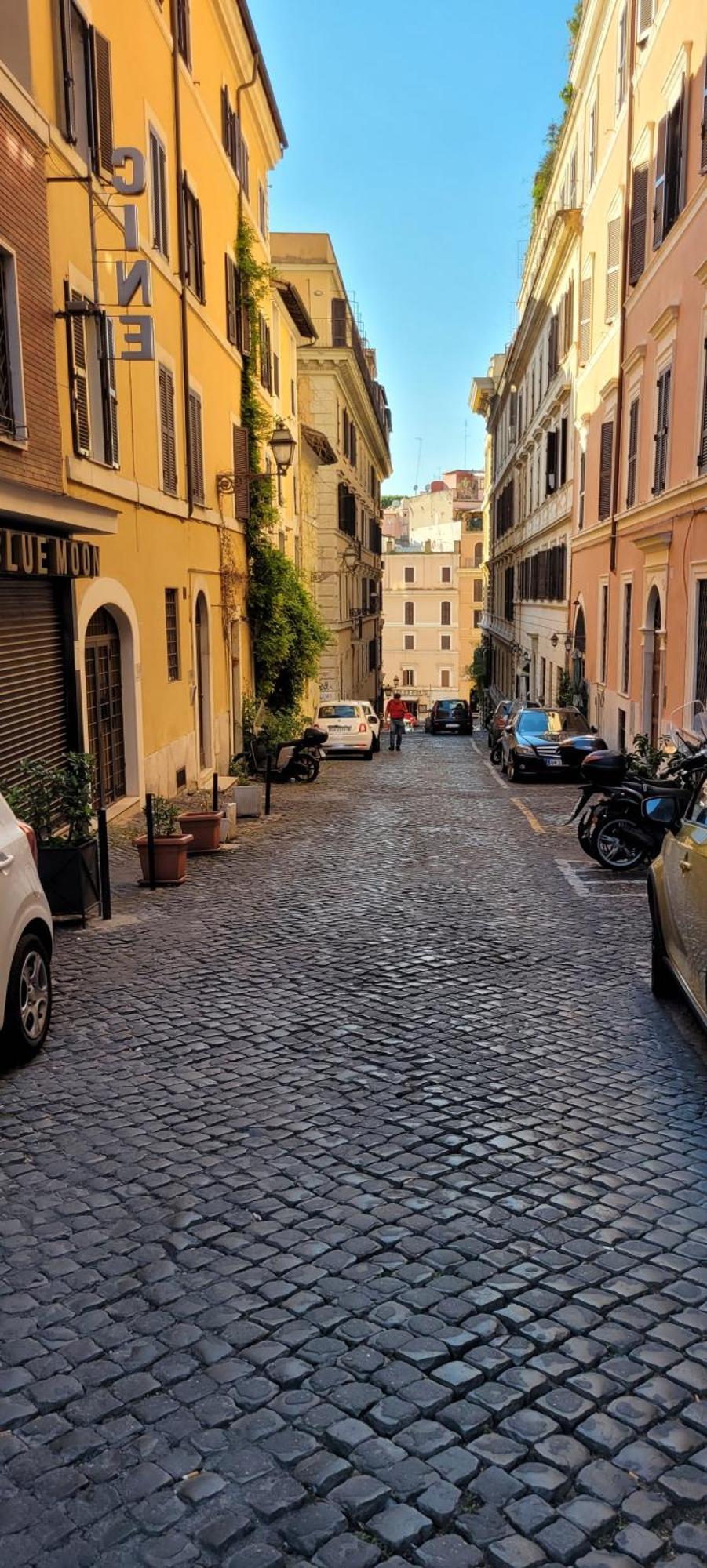 Cavour 1&2 *