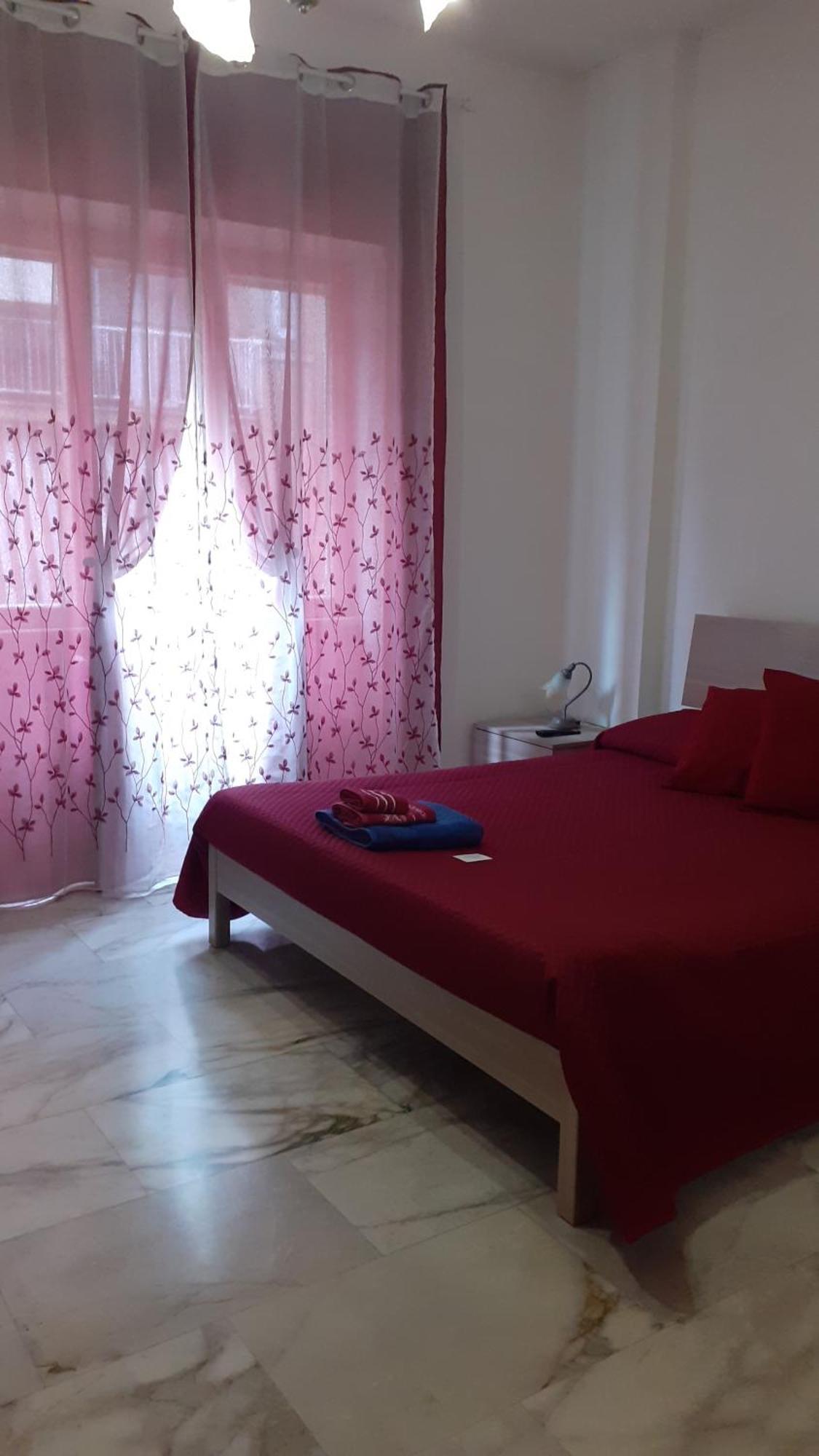 Il Papavero Nero Alojamento de Acomodação e Pequeno-almoço Roma