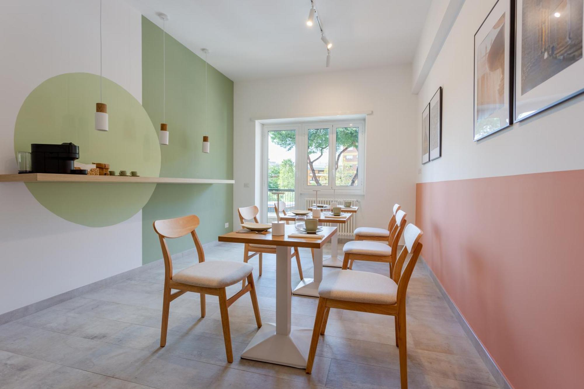 633 Appia Design * Roma