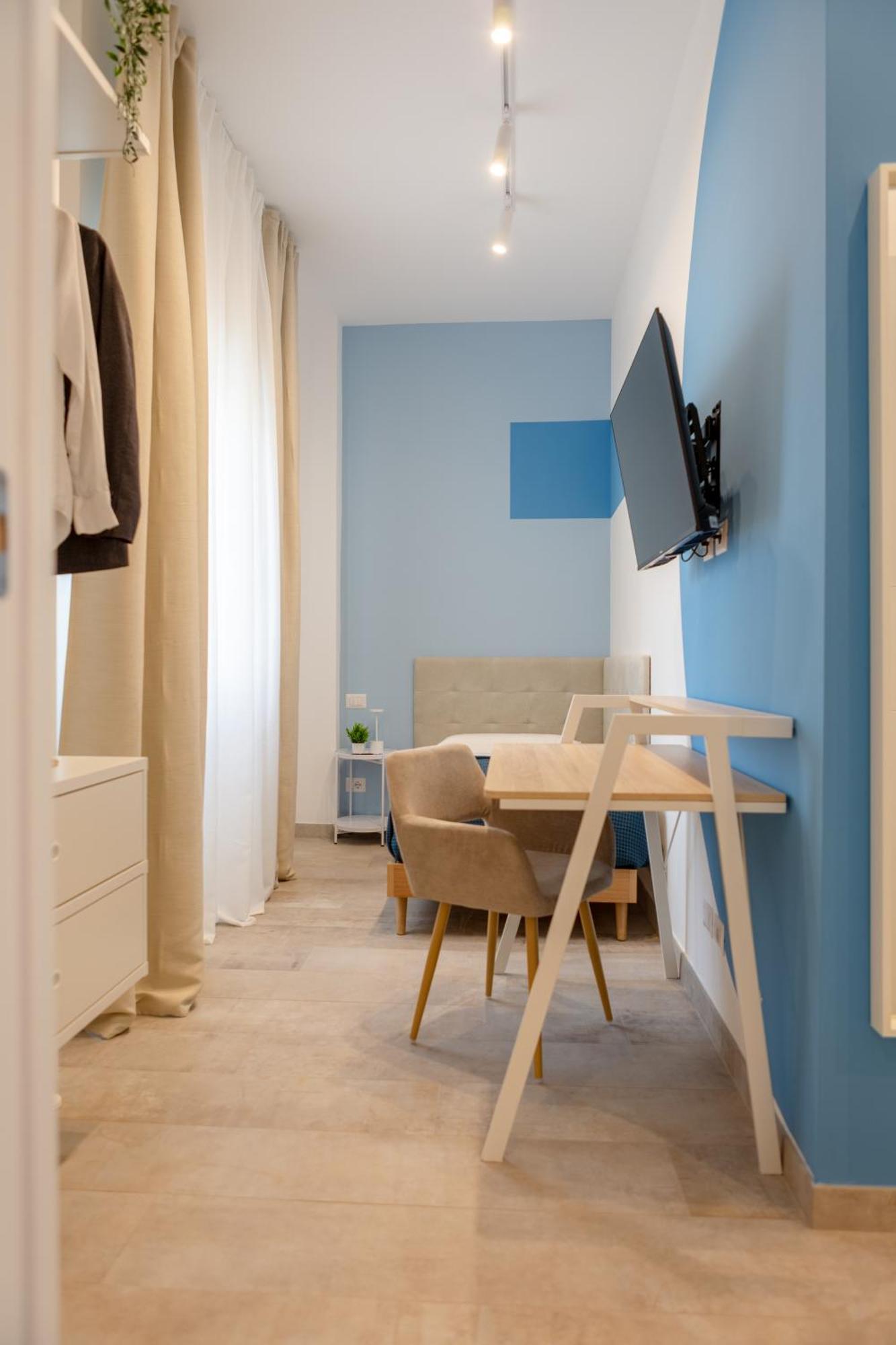 633 Appia Design Affittacamere *