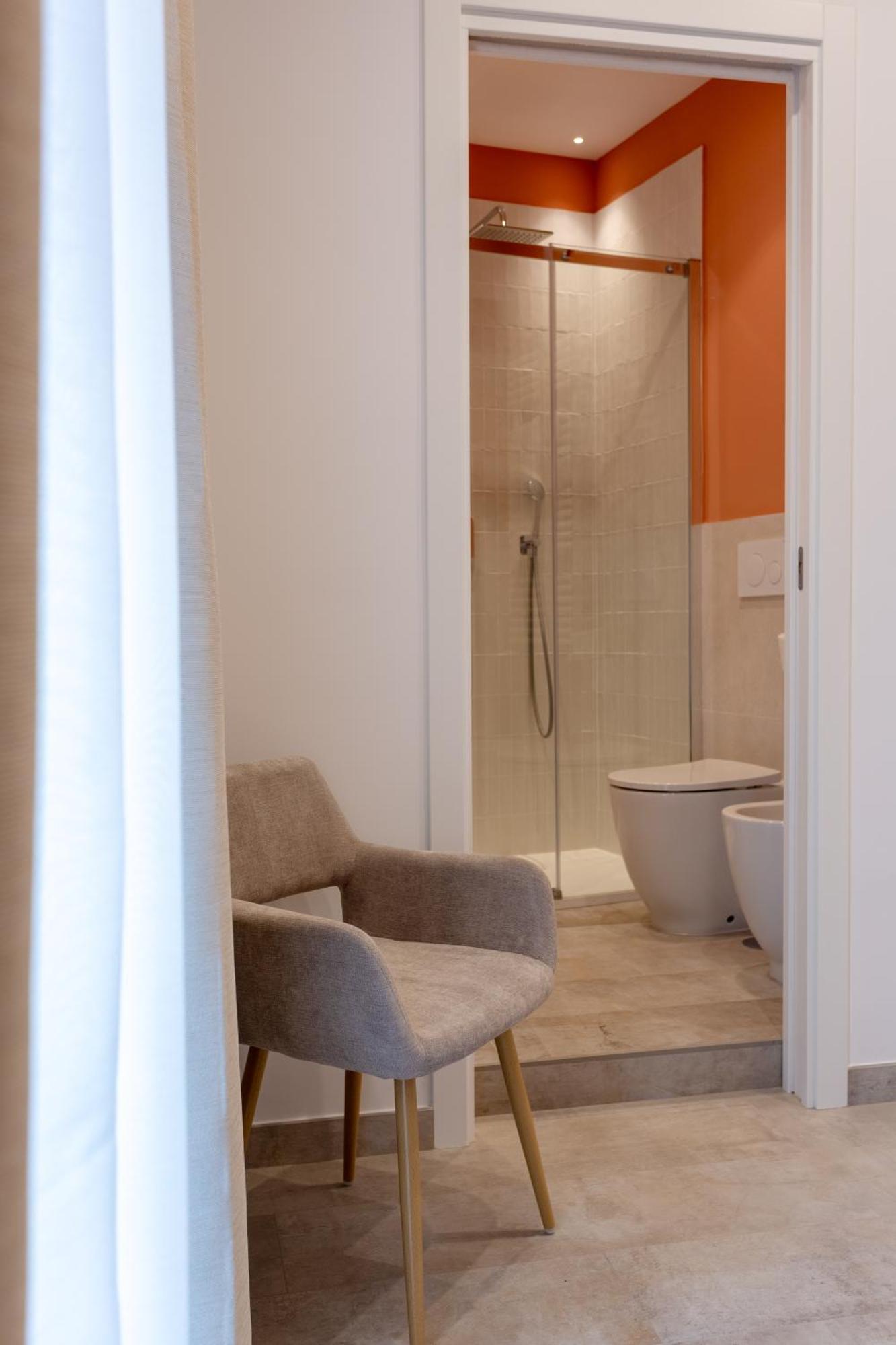 633 Appia Design * Roma