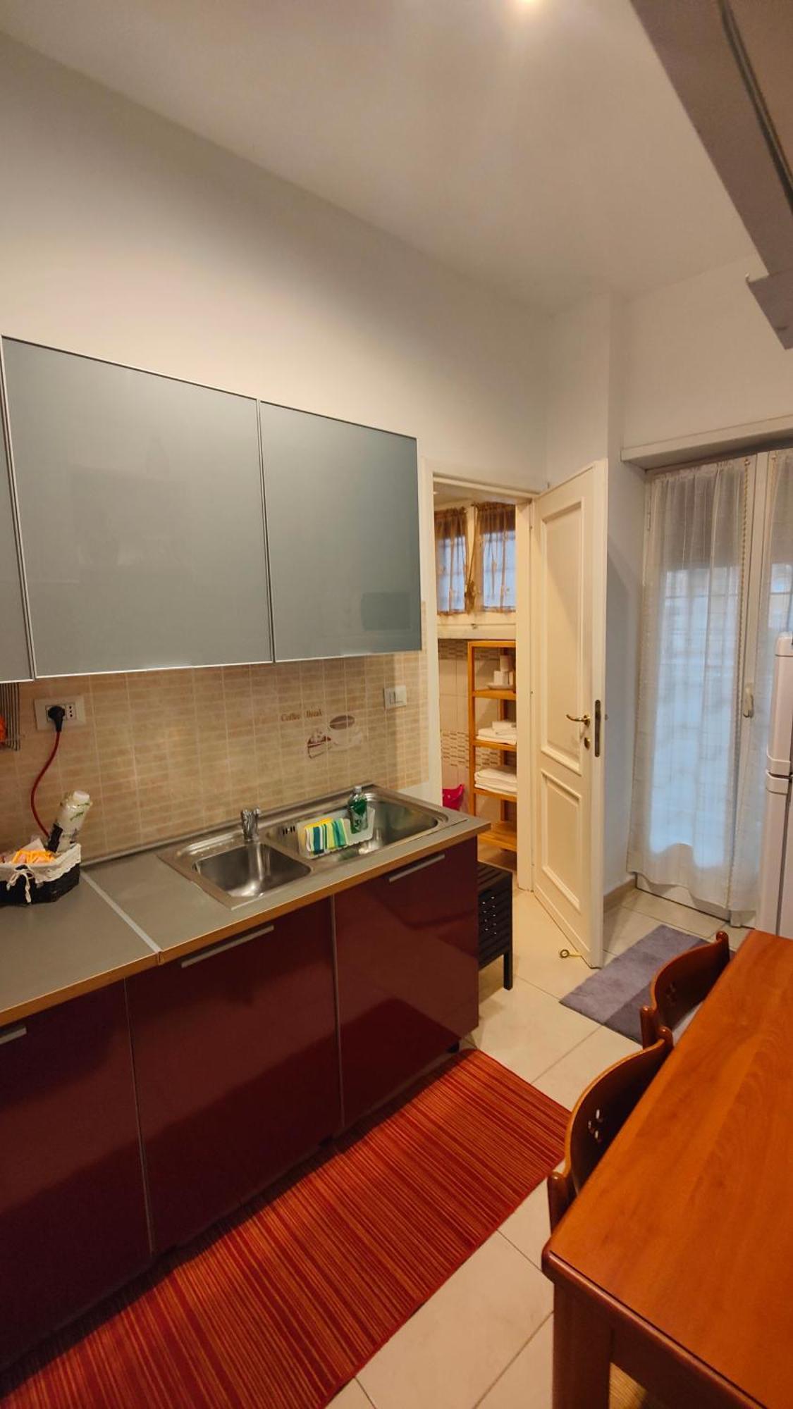 Gjestgiverier Sergio Tourist Close Tiburtina Station 3*