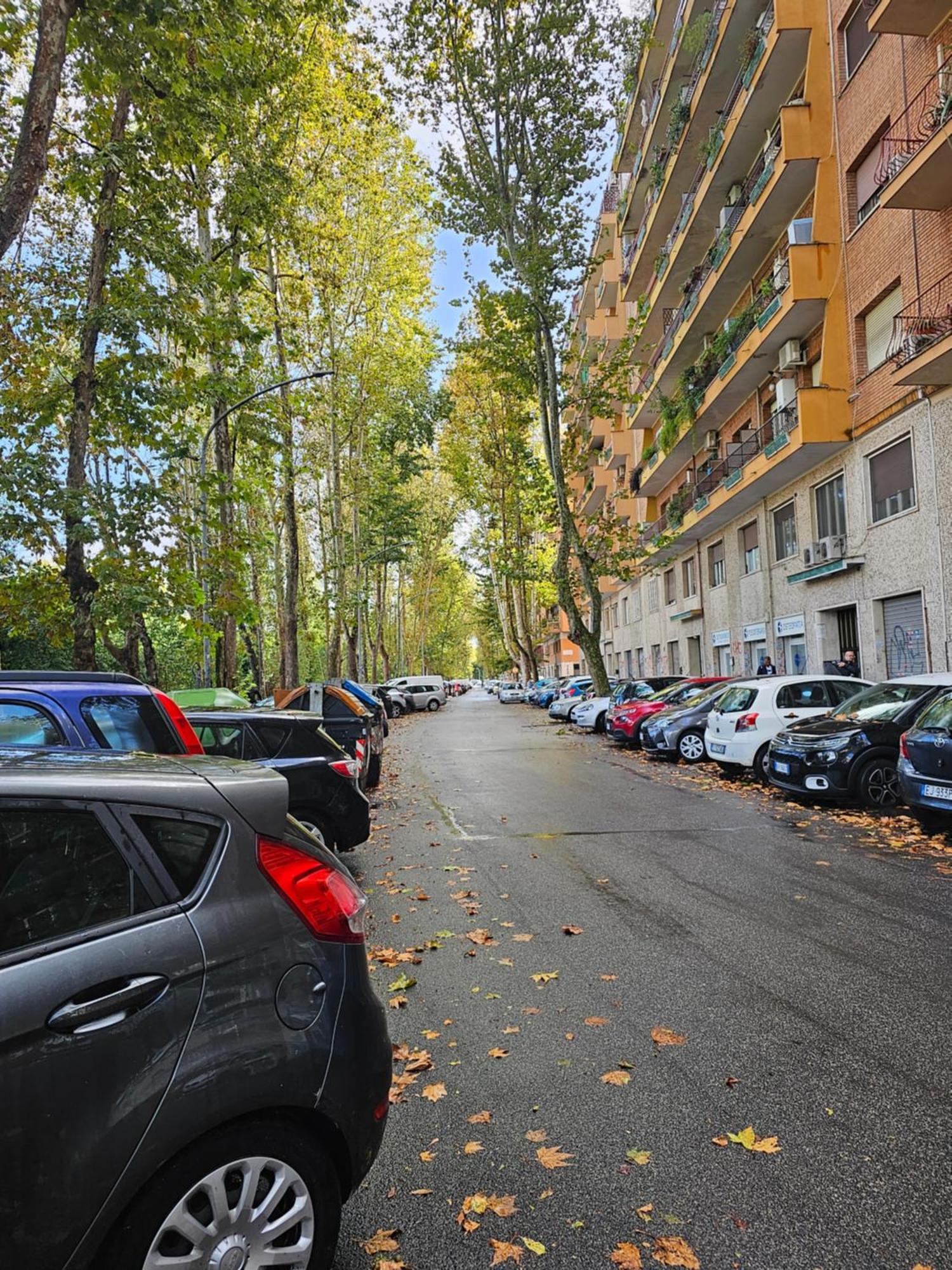 Attico Per Quattro Persone Sulla Nomentana, Wi-fi, Aria Condizionata * Rome