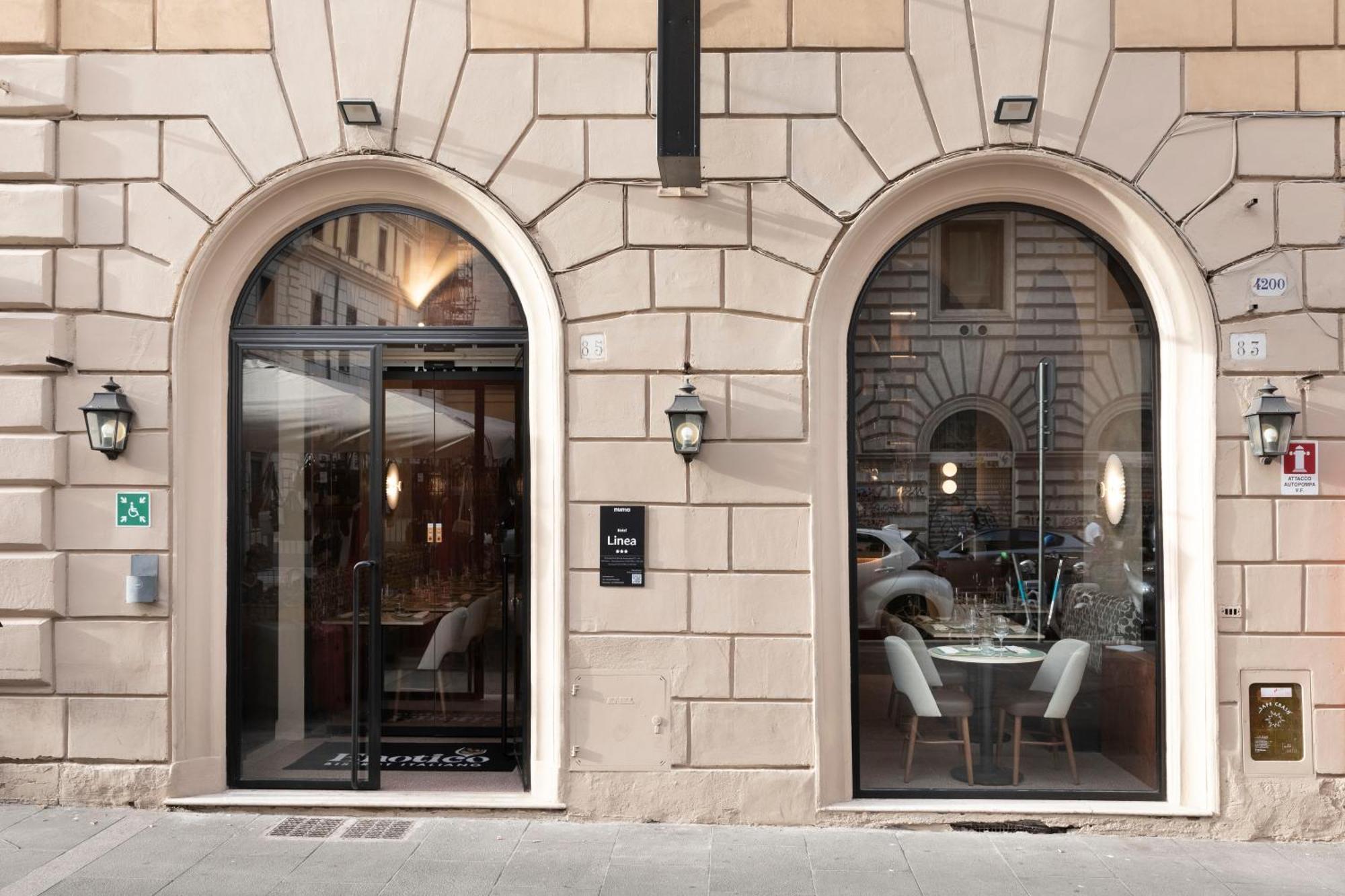Capitol Aparthotel 3*