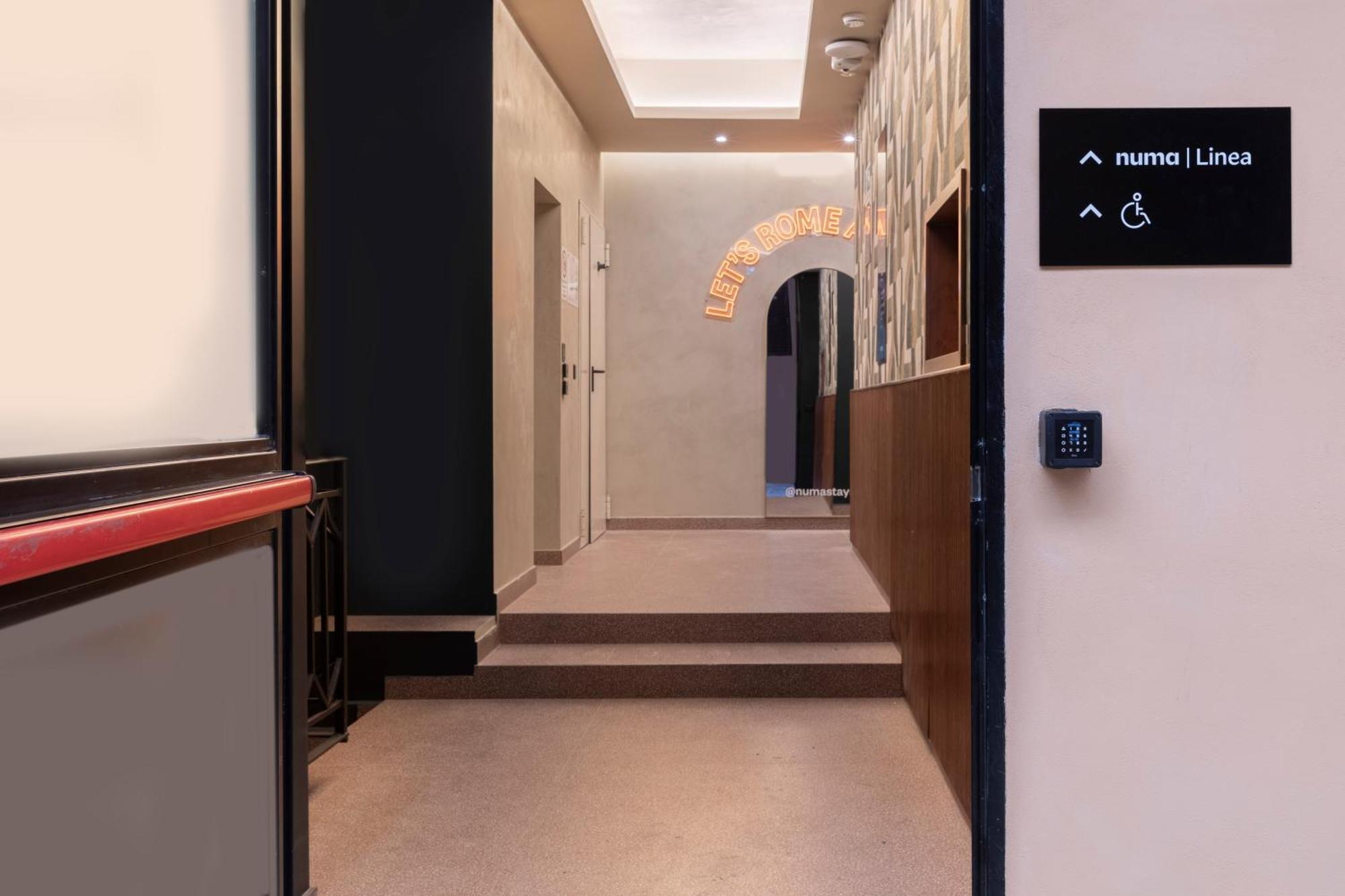 Numa Linea Apartahotel