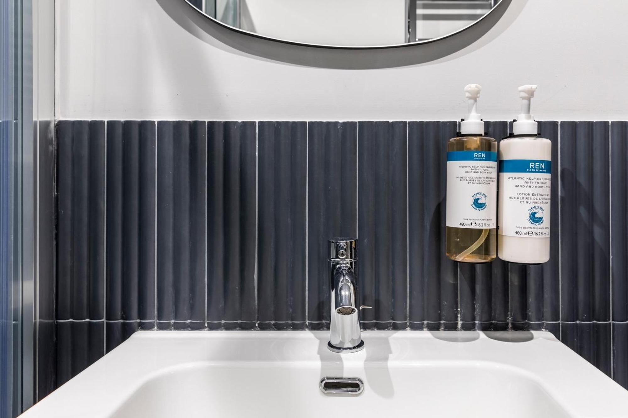 Apartahotel Numa Linea 3*