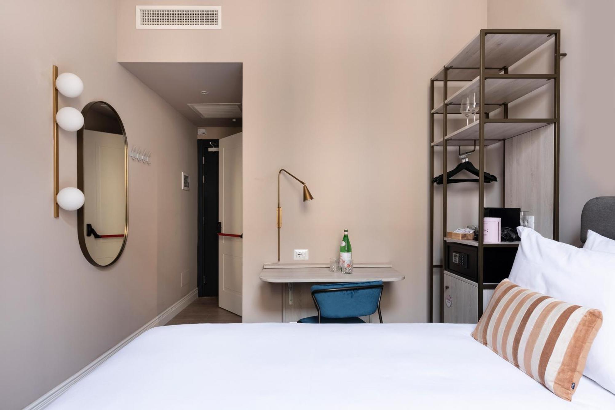 Aparthotel Capitol 3*