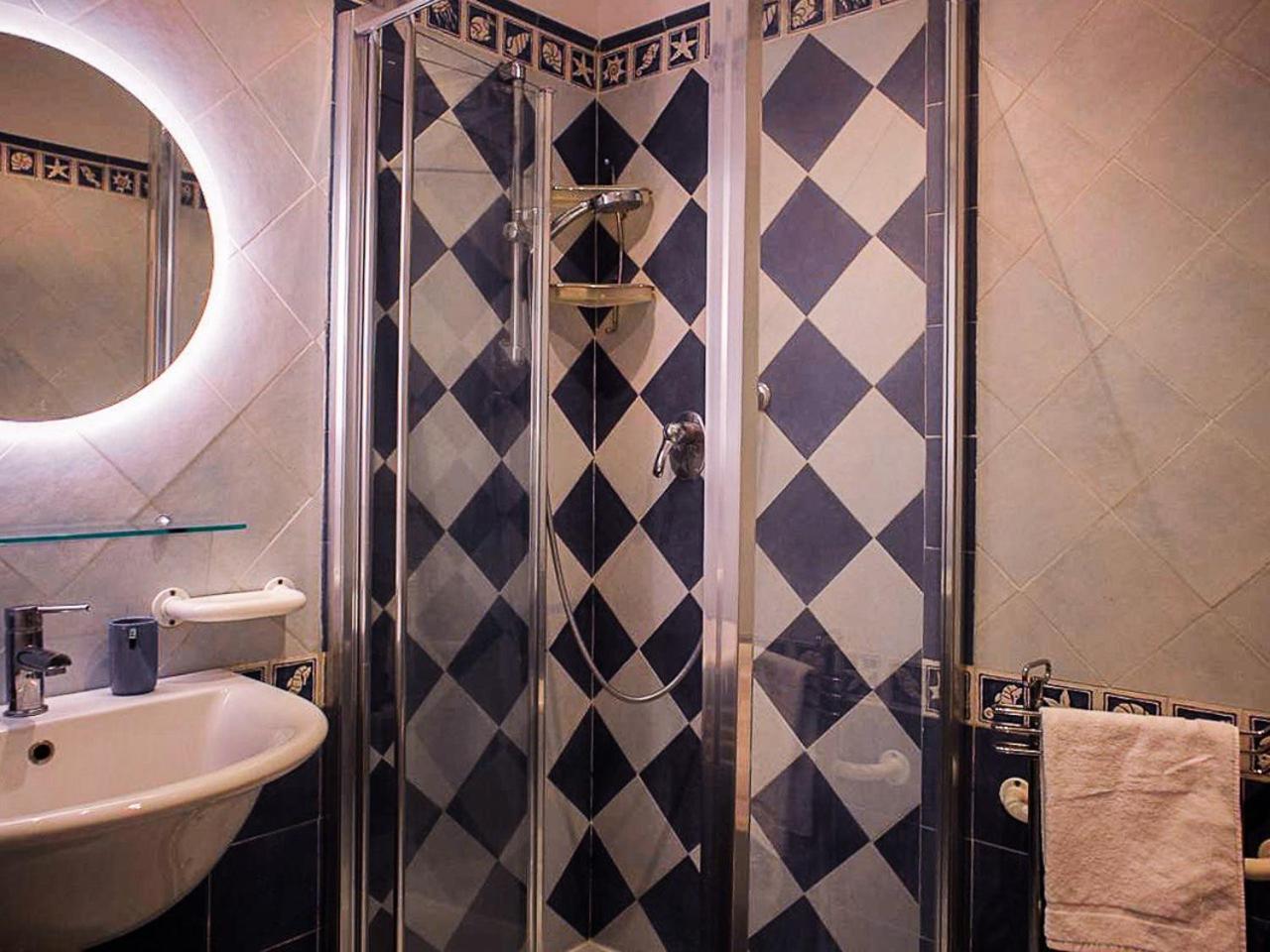 Apartamento Piramide Luxury Colosseum