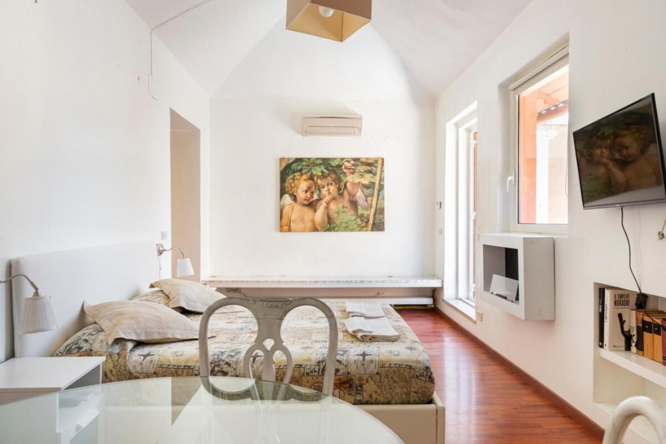 Terrazzo Frattina Roma