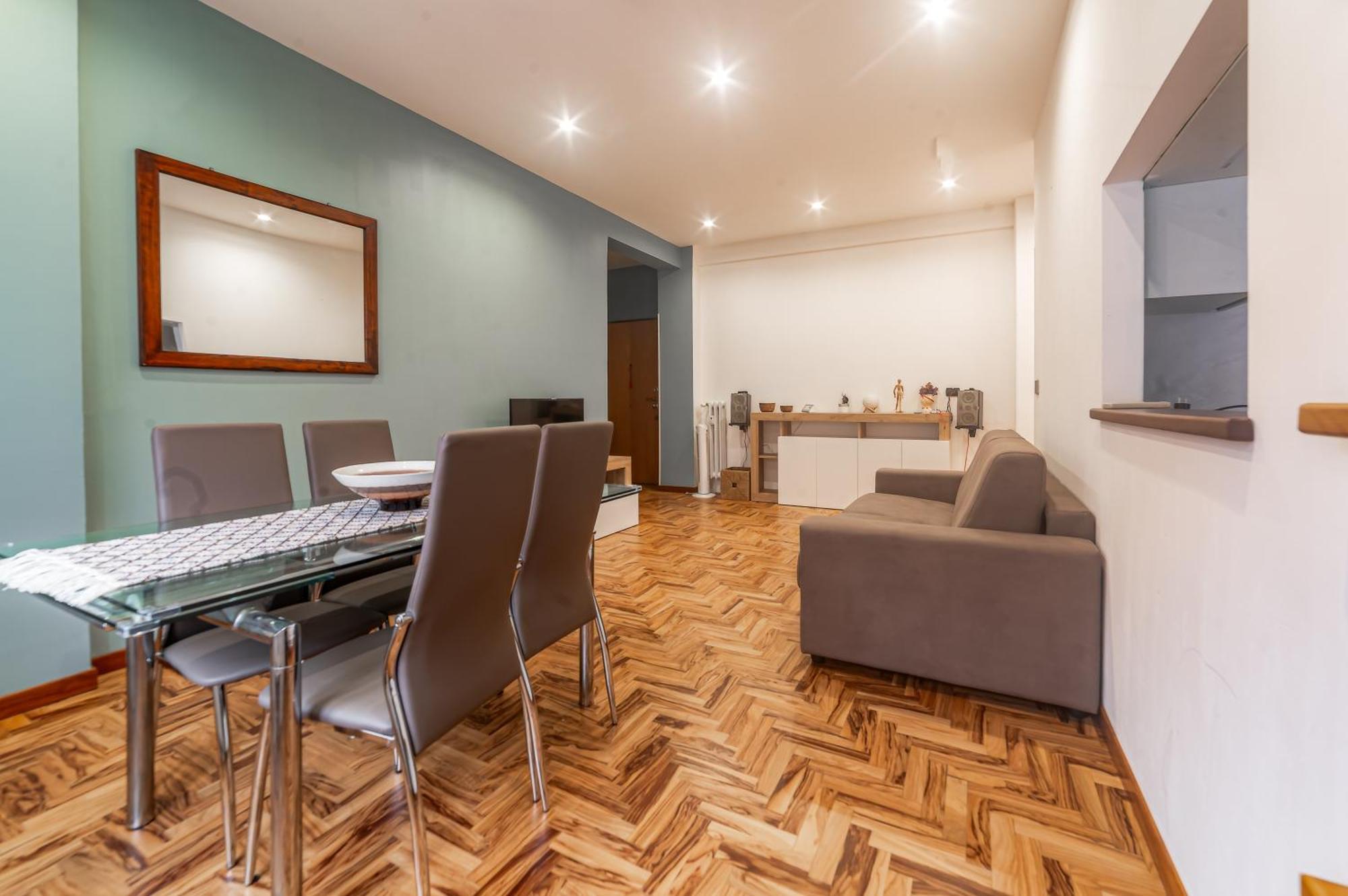 Cozy And Design - Metro Malatesta Apartment *