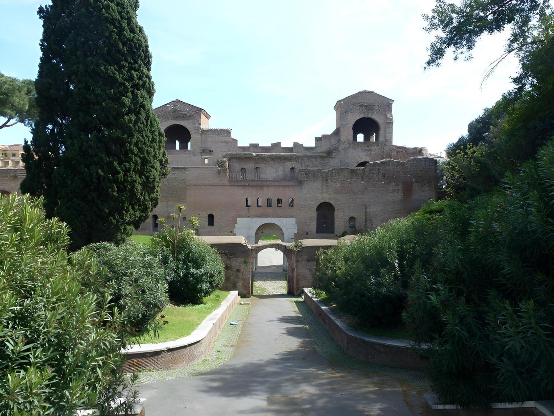 Lovely In The Center Of Rome, Fabrizia. * Roma