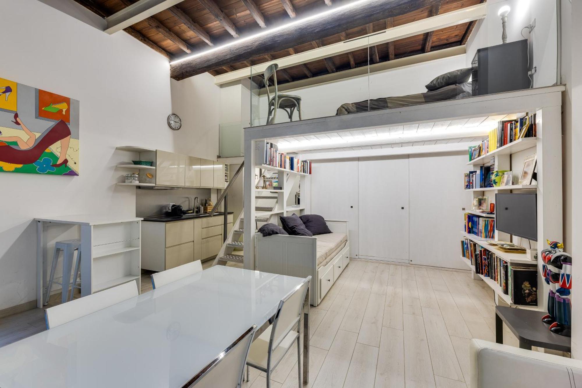 Historic Center Cozy Loft Roma