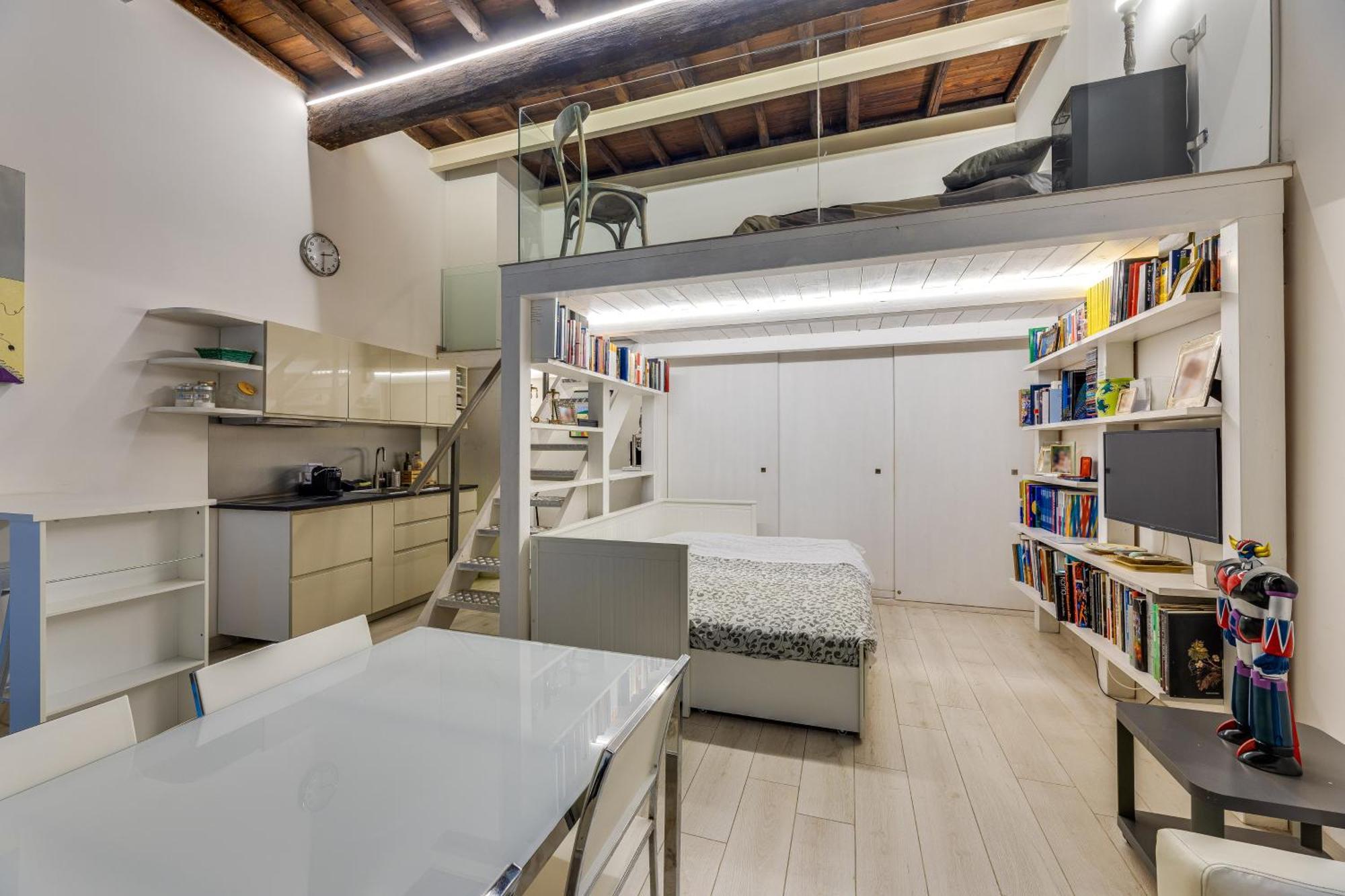 Historic Center Cozy Loft * Roma