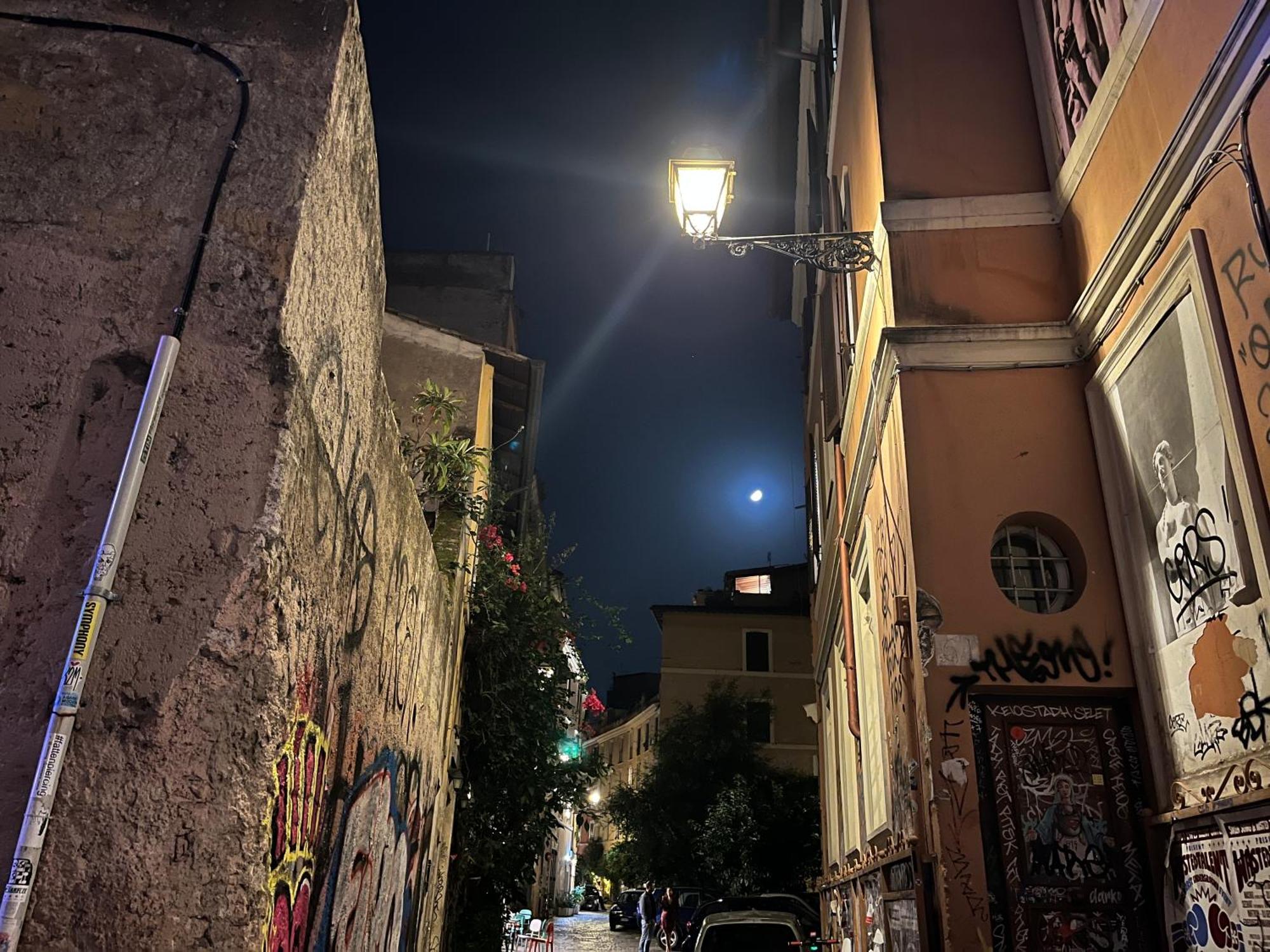 Trastevere Apartment