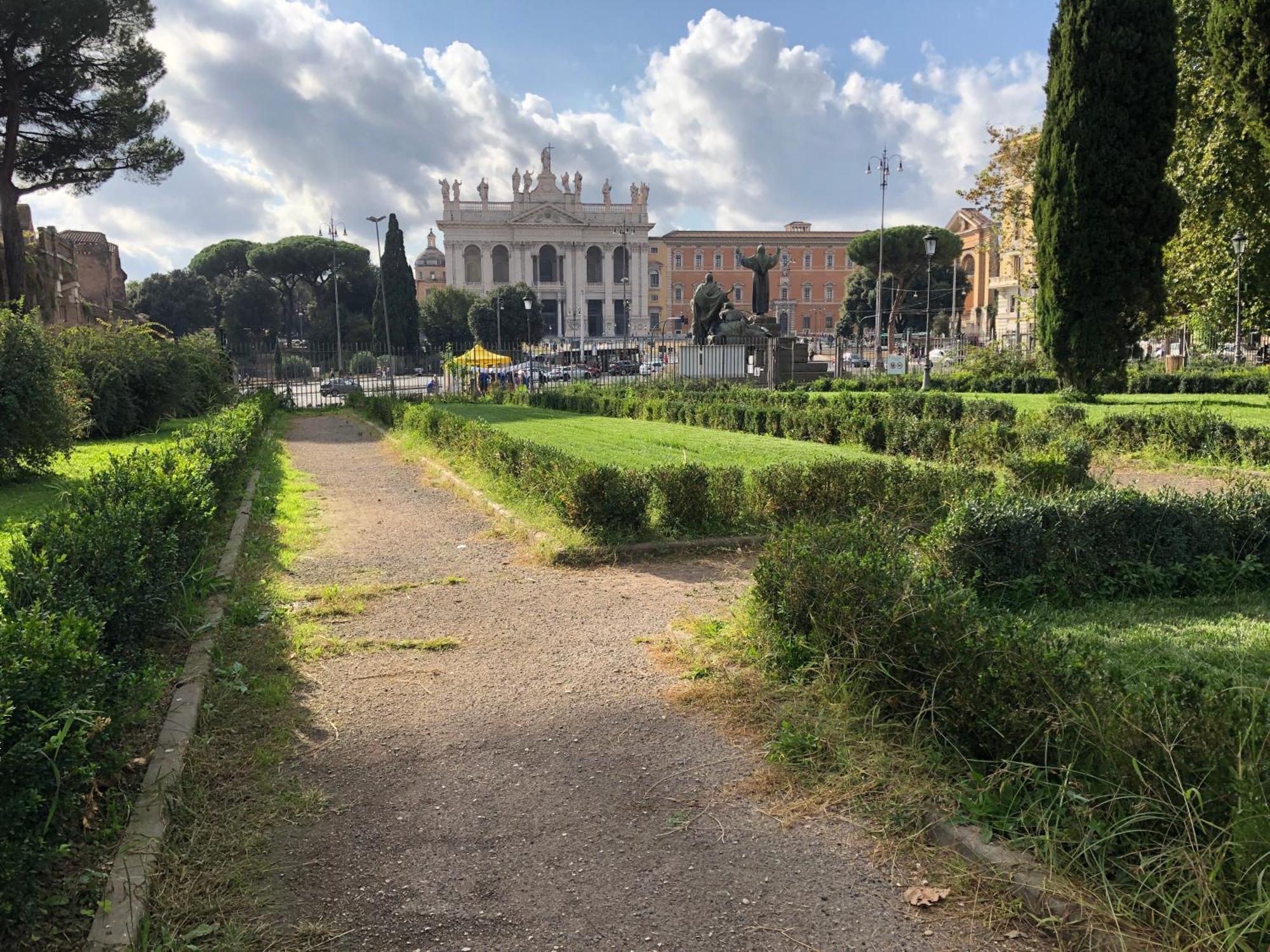 Questa Casa Non E Un Ciu-atr 9390-9 Apartamento
