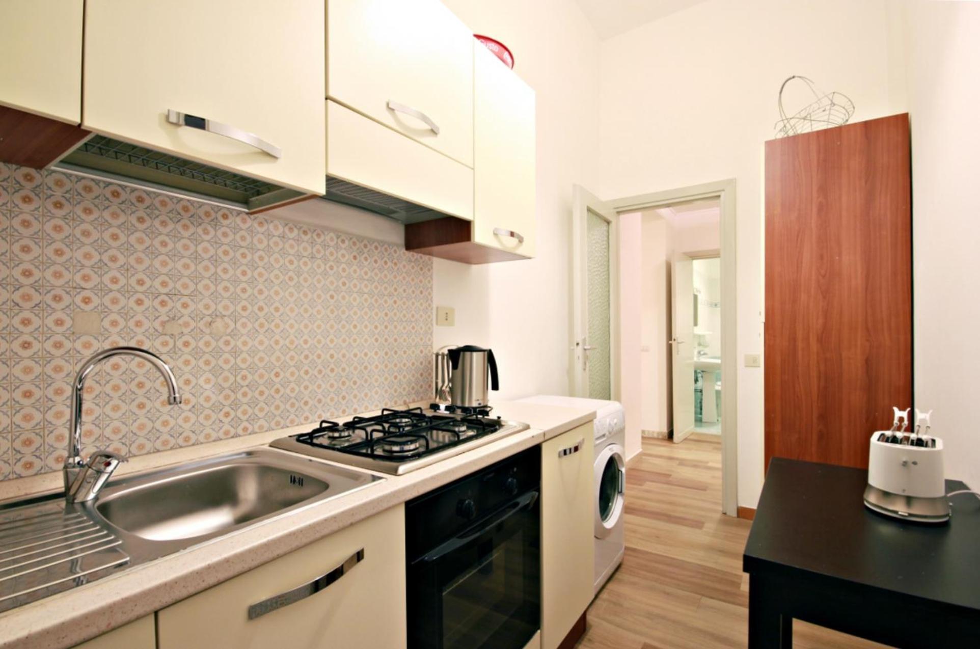 Apartment Colosseum - Big And Comfortable Rom