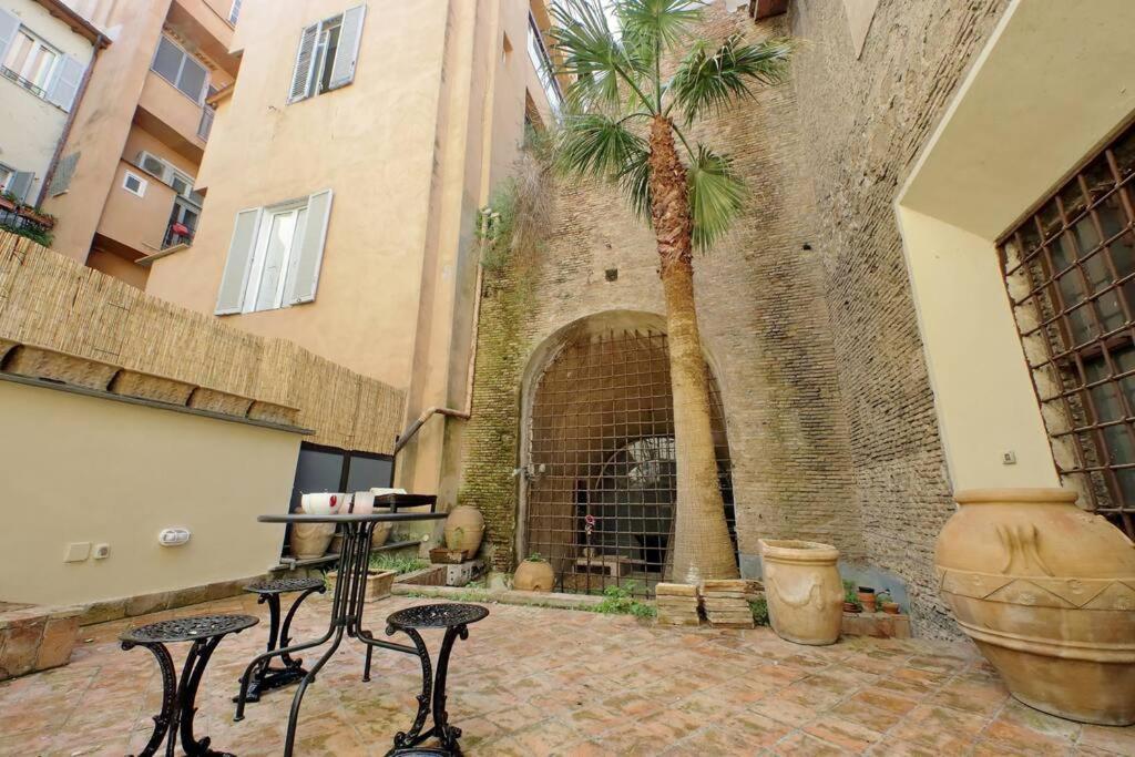 Pantheon With Private Terrace Apartamento