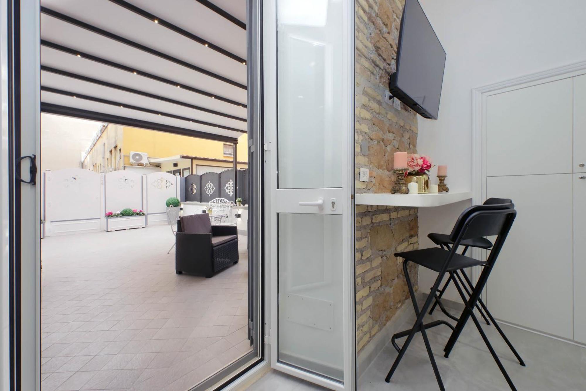 Roman Holiday Suites Rome
