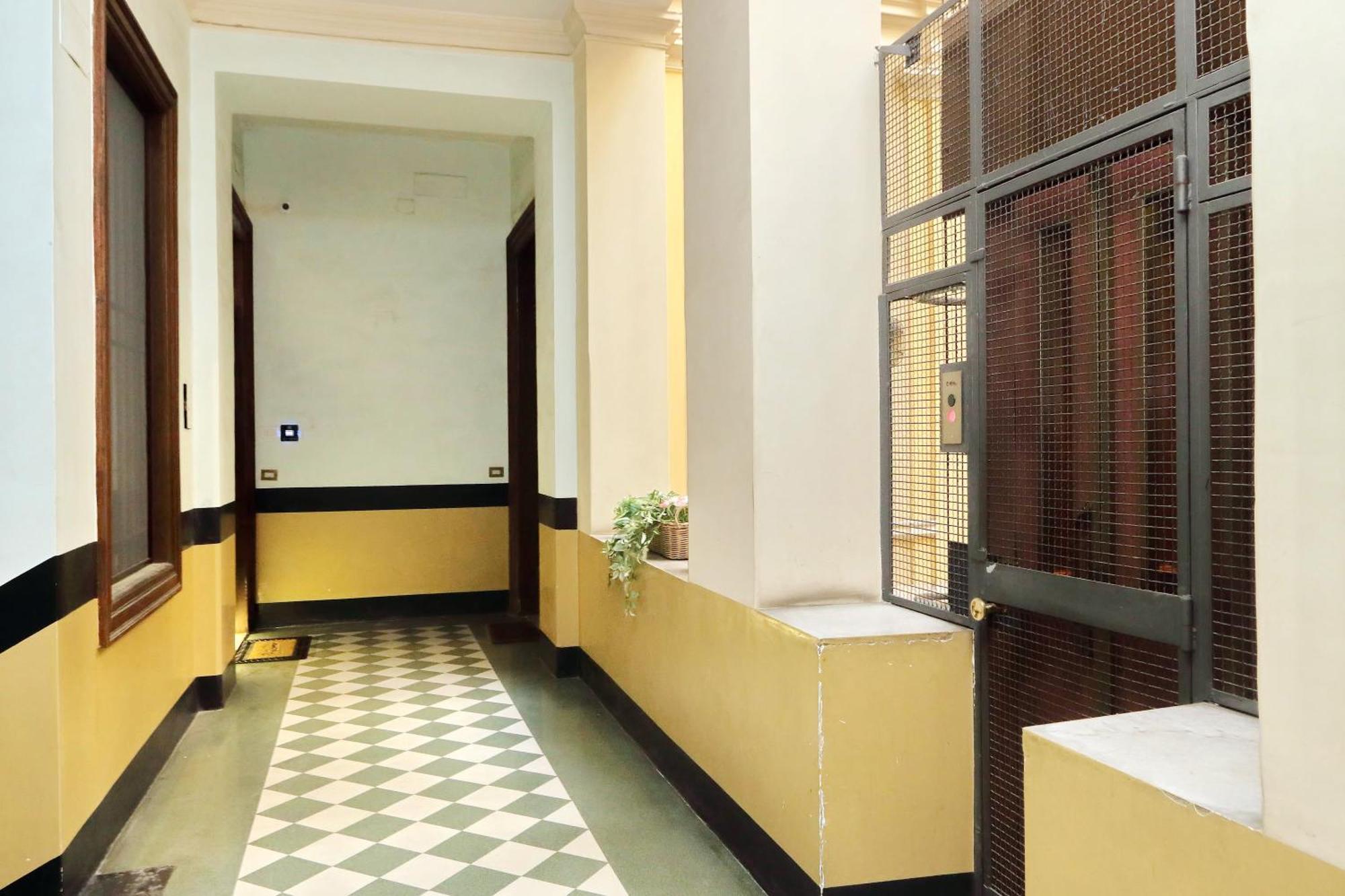 Roman Holiday Suites Guest house Rome