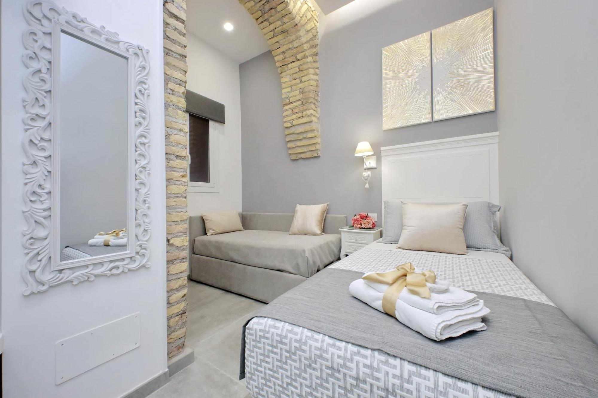 Guest house Roman Holiday Suites
