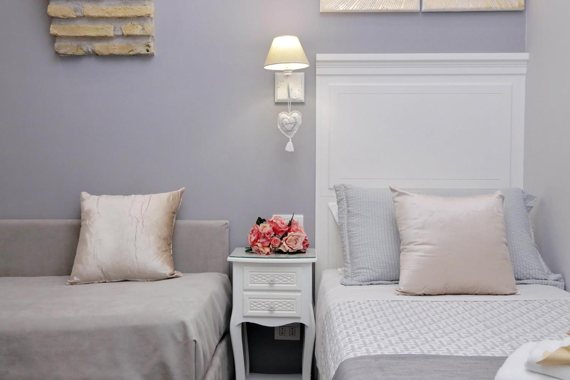 Guest house Roman Holiday Suites *