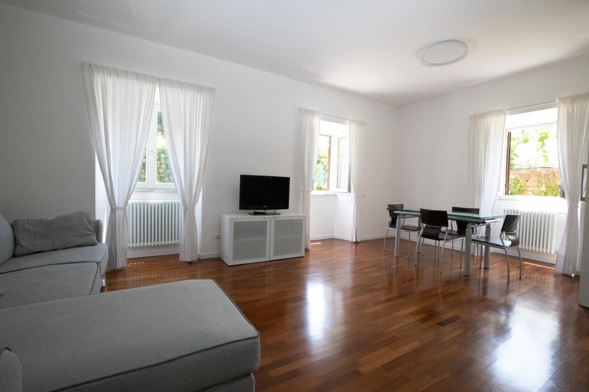 Domus Cordara - Splendido Nel Leilighet *