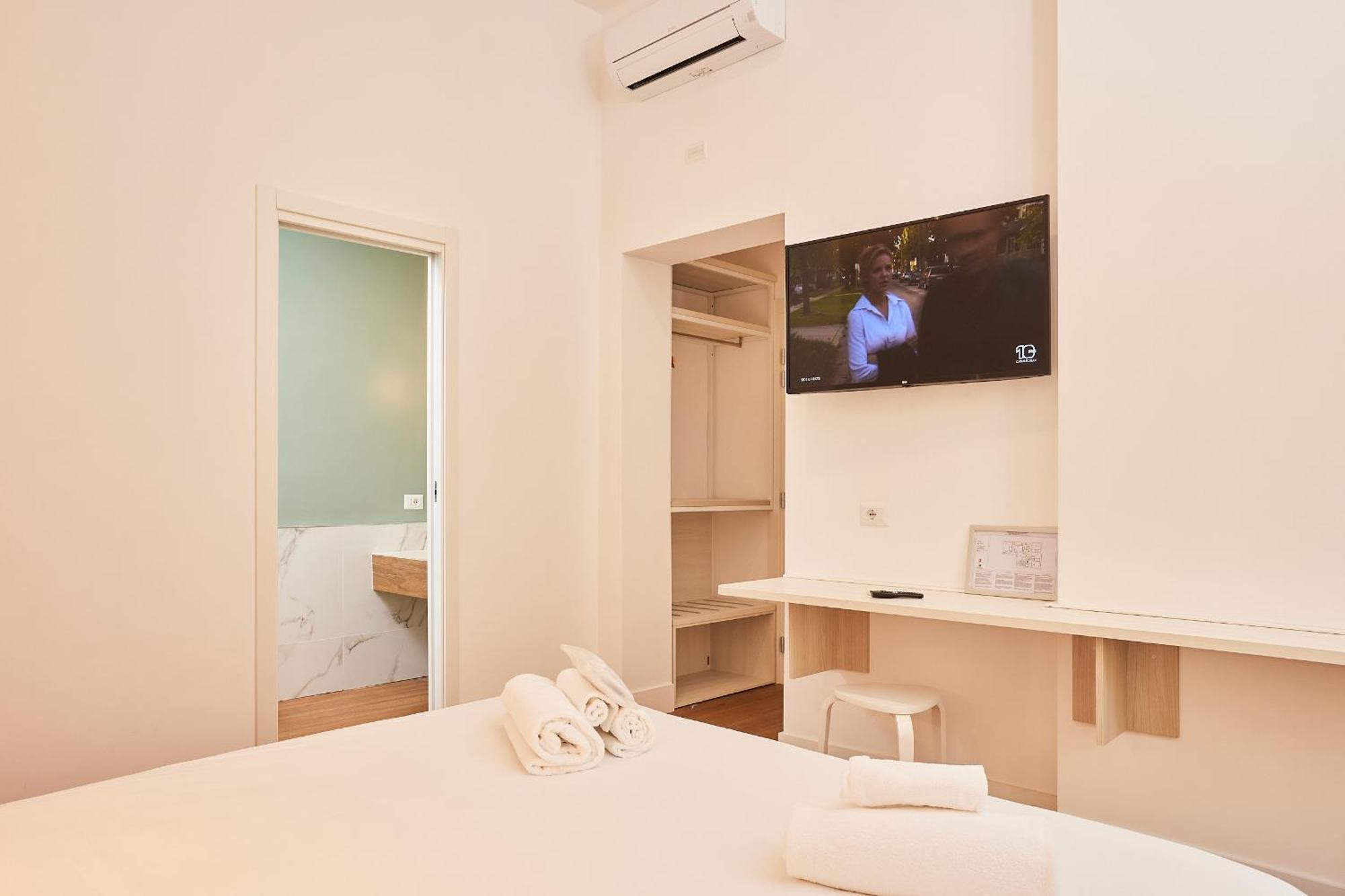Hotel Dem 2*