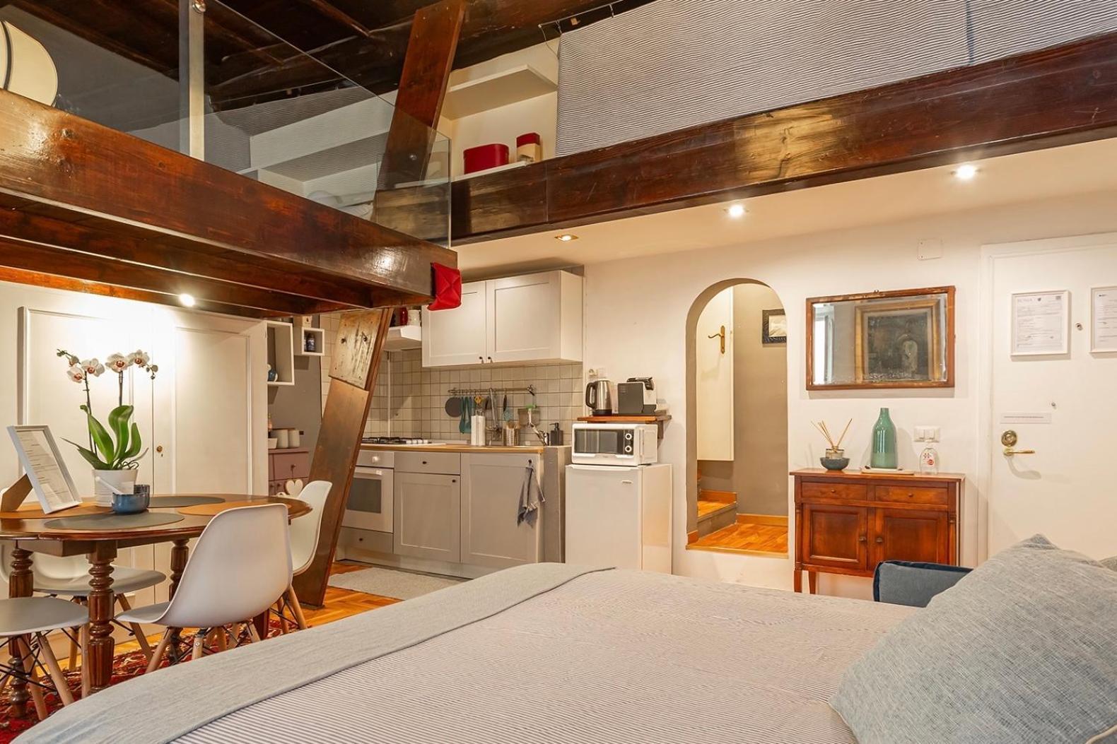 Apartment Old Monserrato In Campo De' Fiori Rom